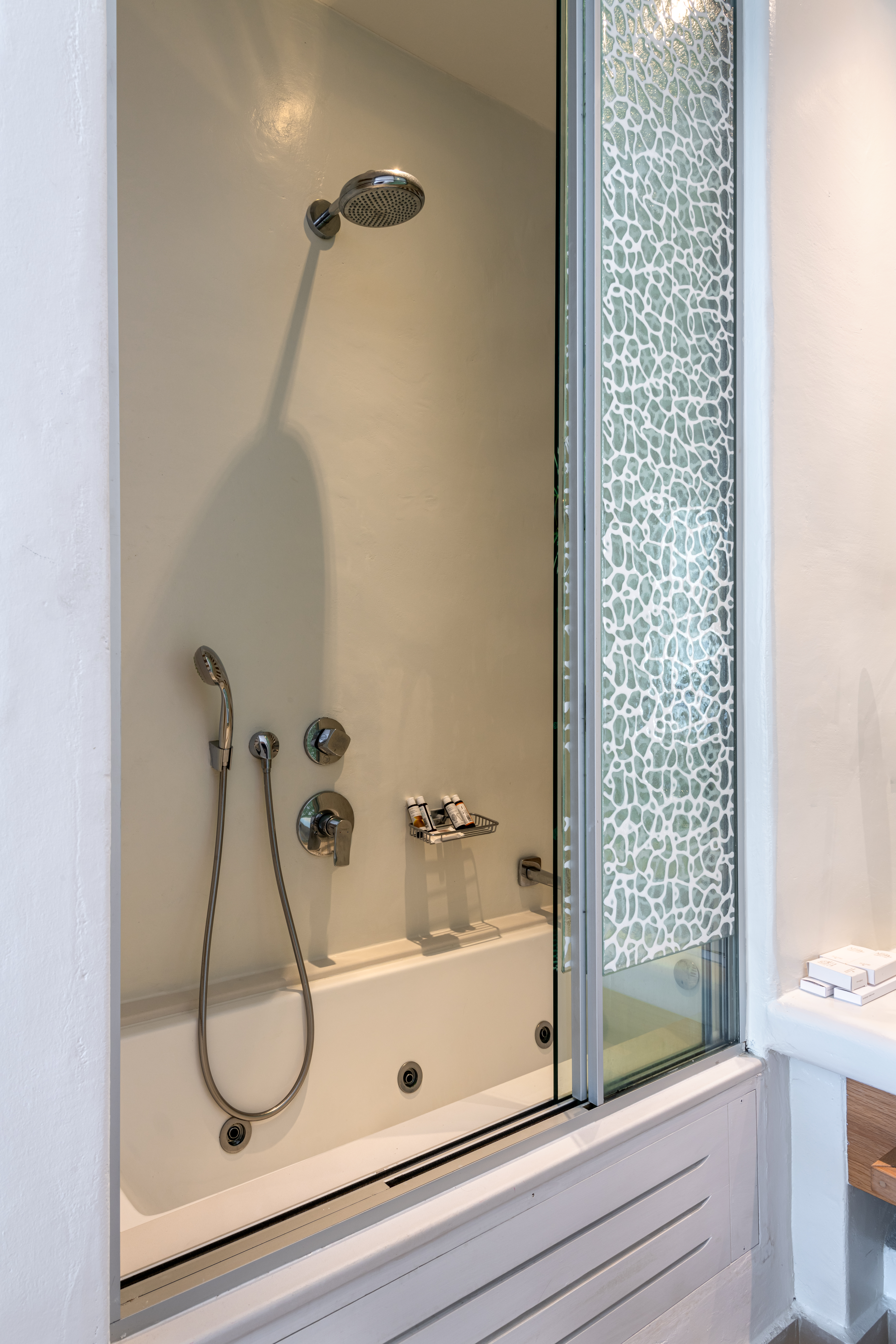 Junior Suite with Jacuzzi