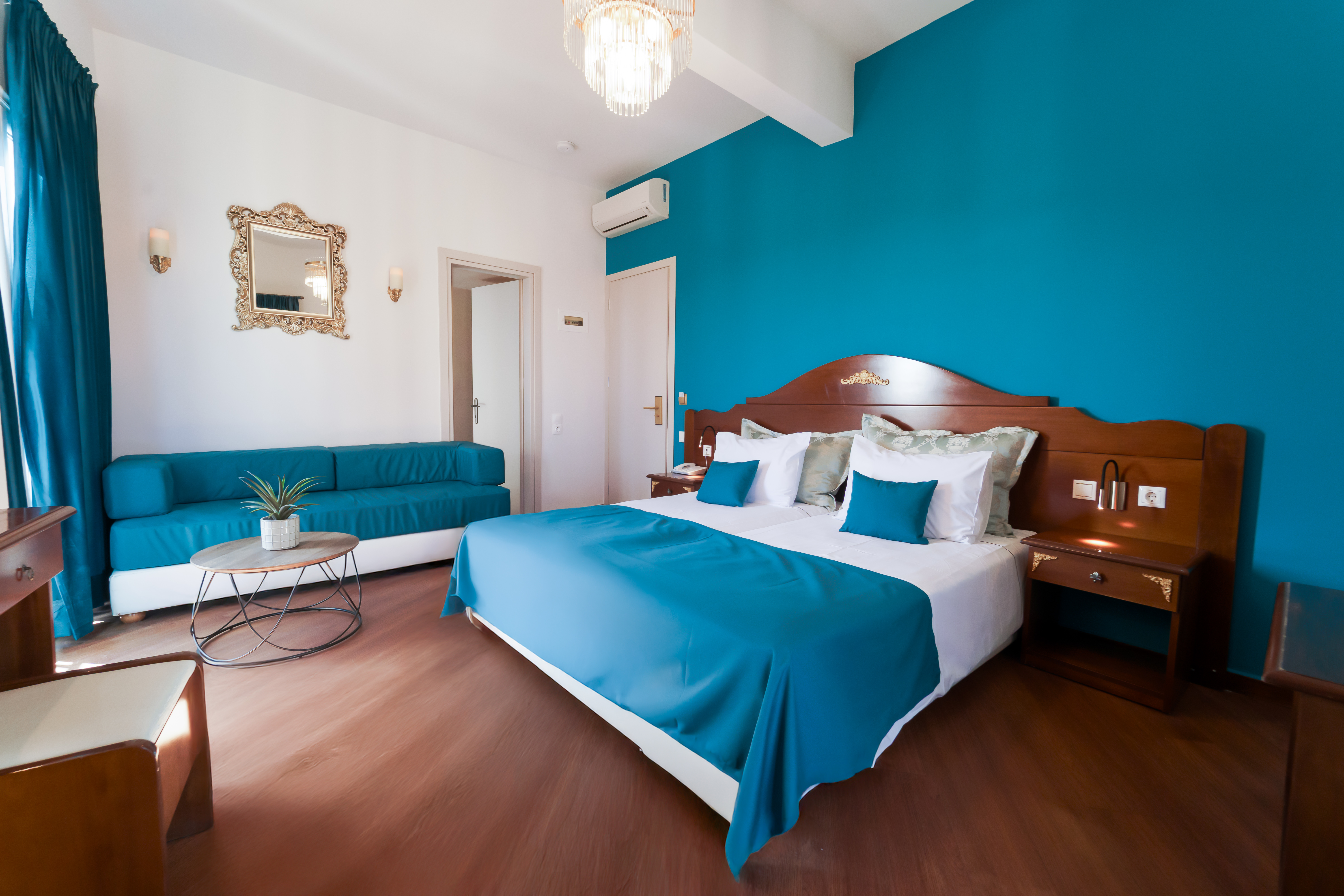 Double or Twin Deluxe