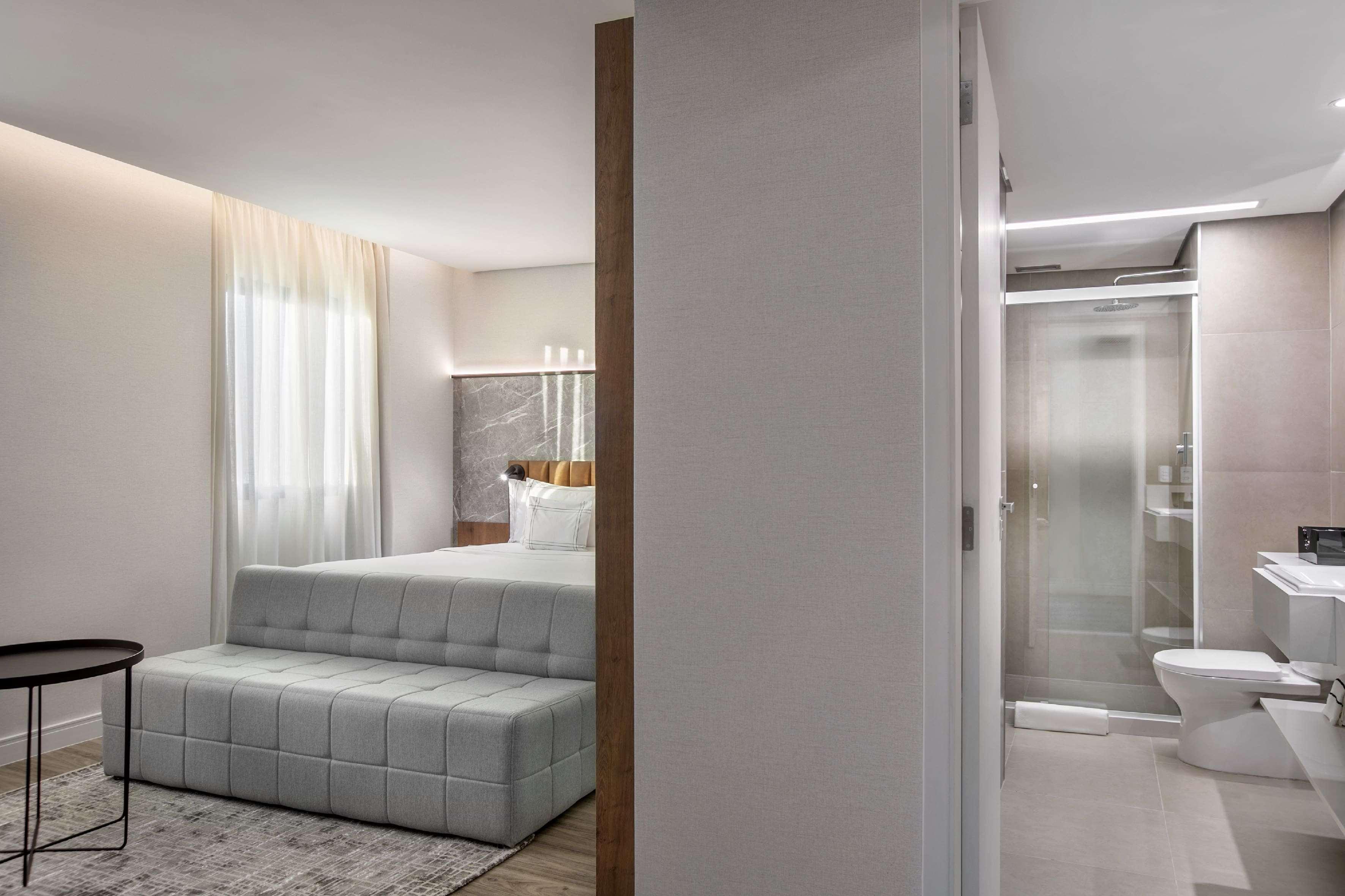 Double Premium King Bed