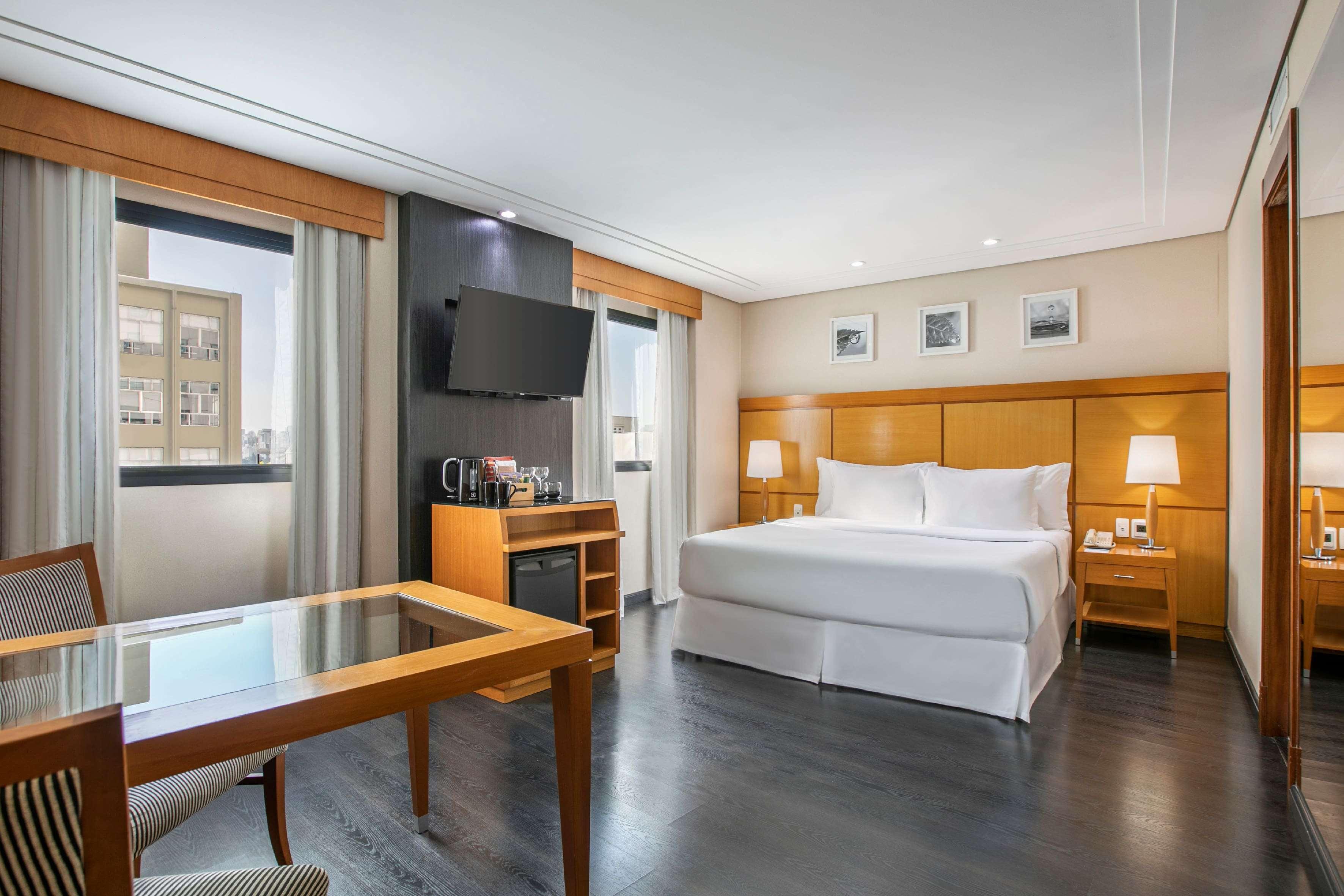 Double Superior King Bed