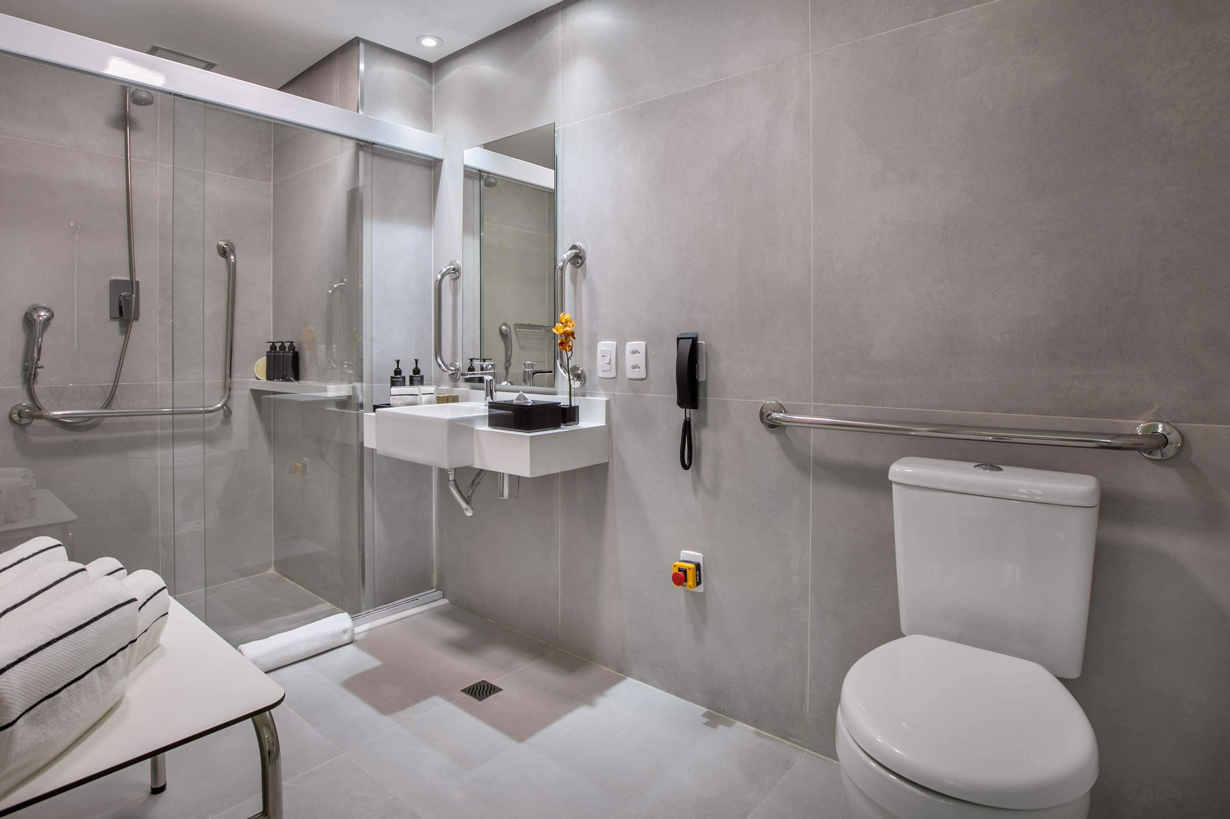 Double or Twin Accessible