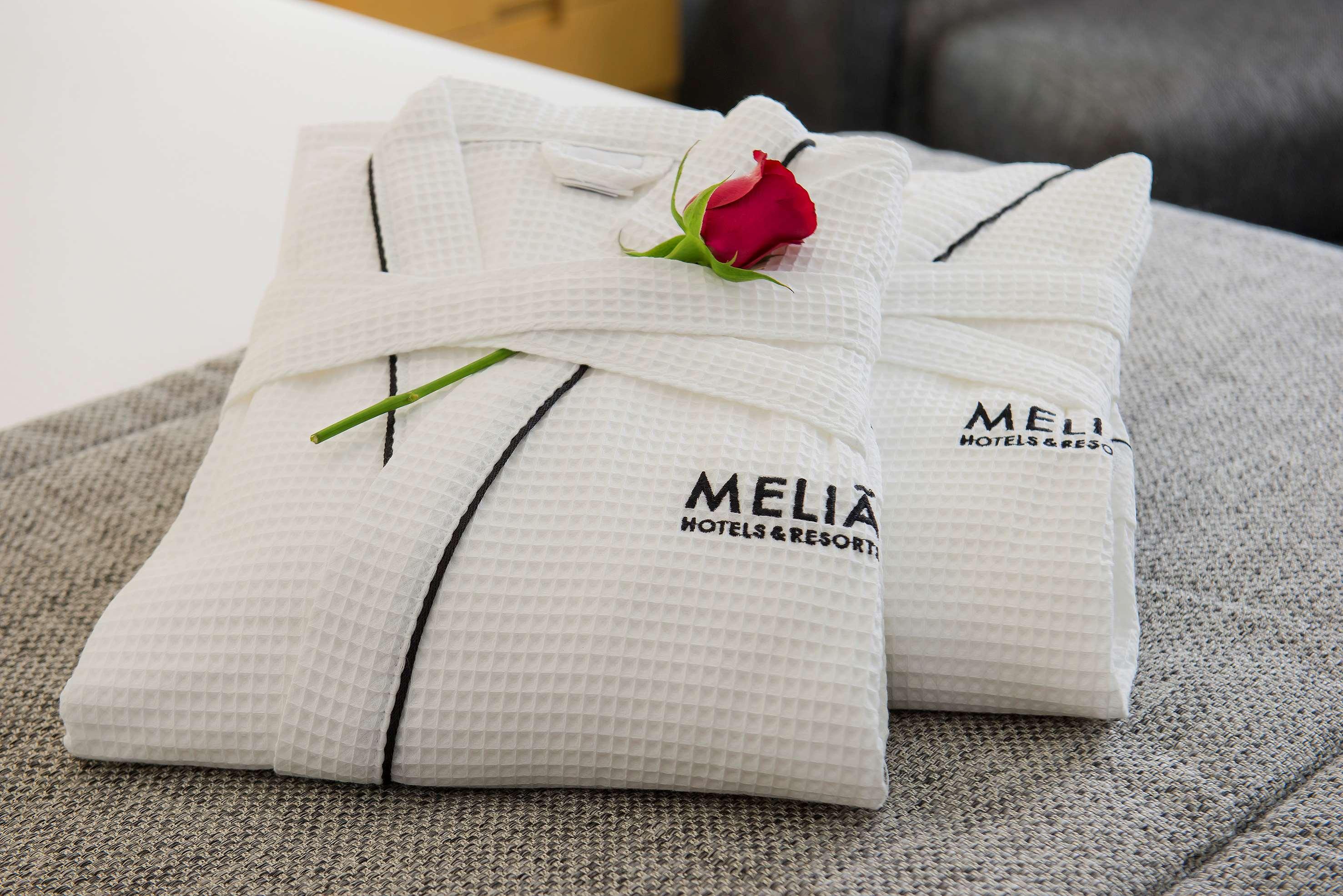 Double Premium Queen Bed