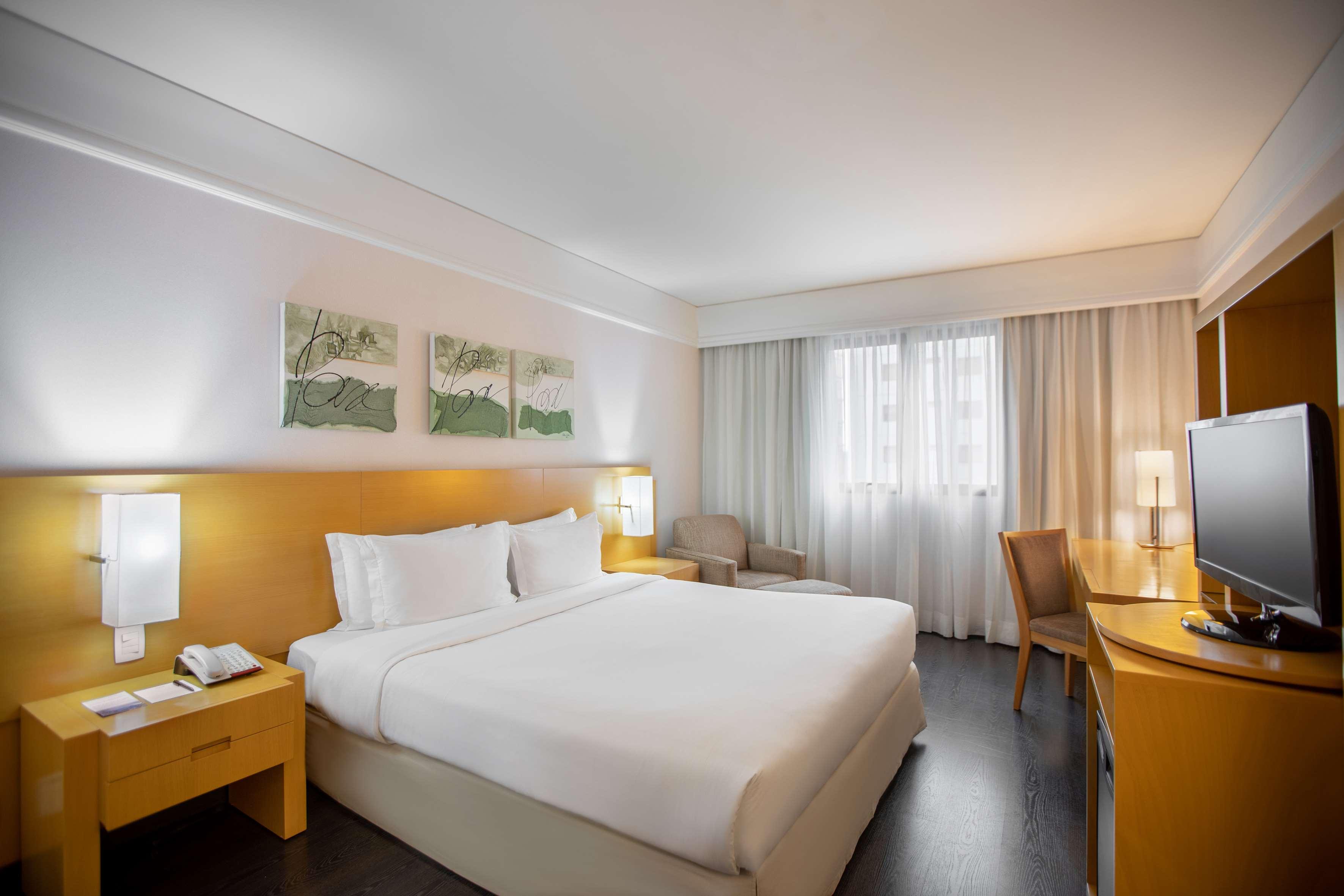 Double Queen Size Bed