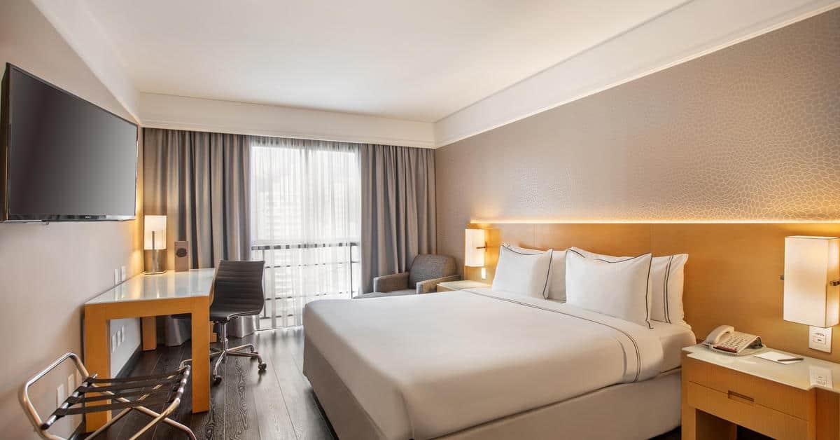 Double Queen Size Bed