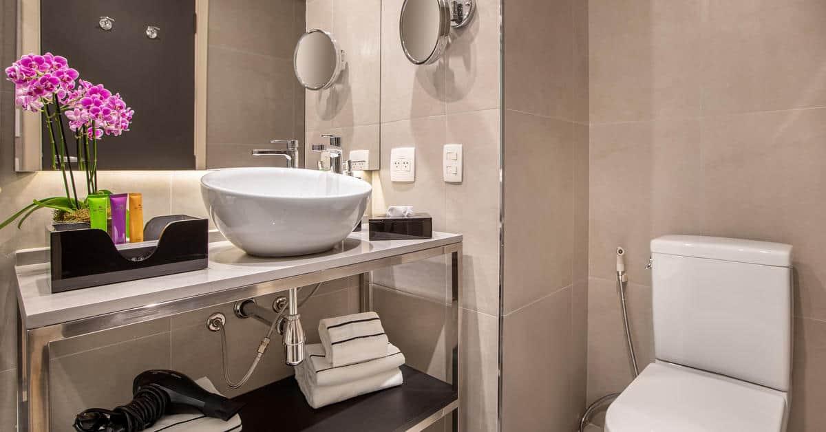 Double Queen Size Bed