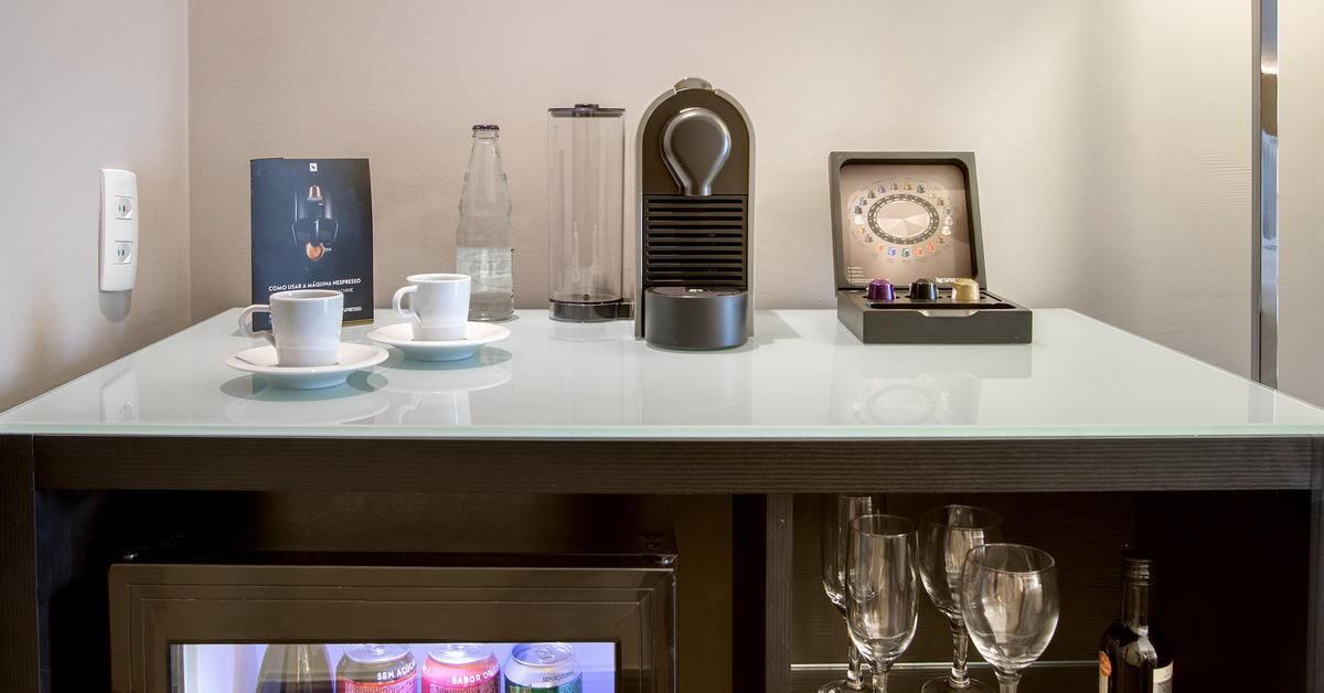 Double Queen Size Bed