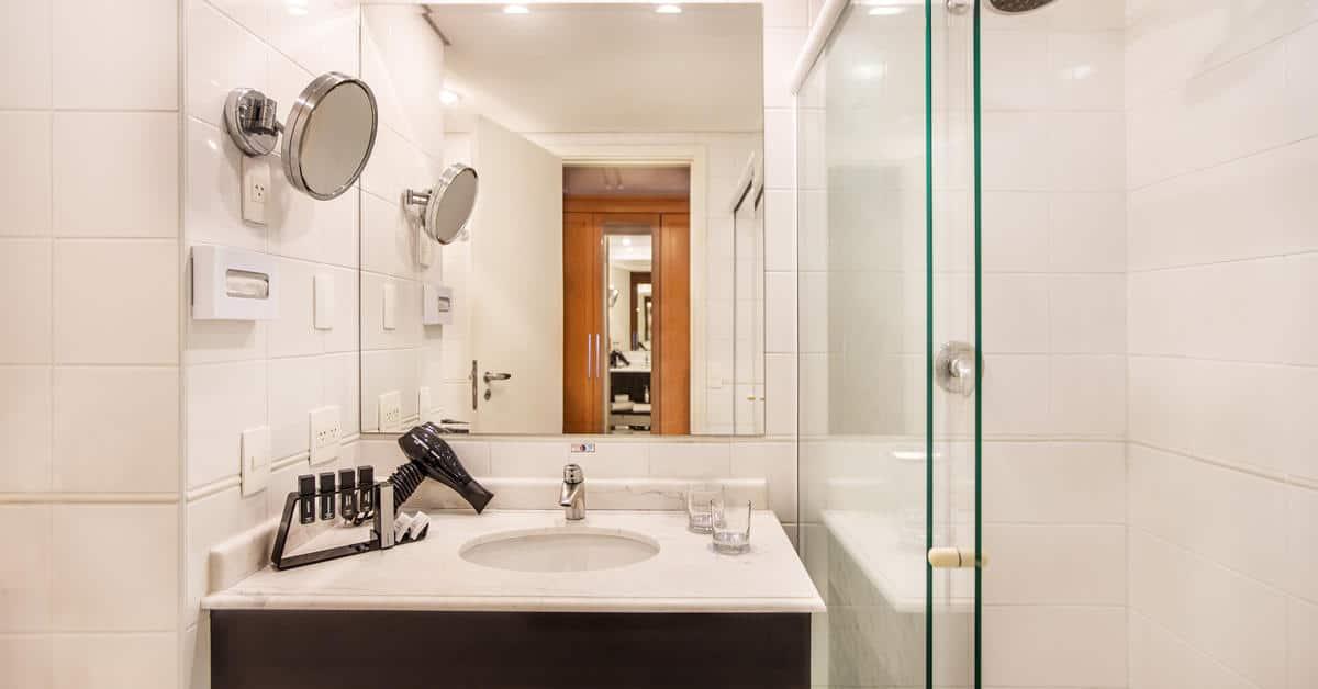 Double Classic Queen Bed