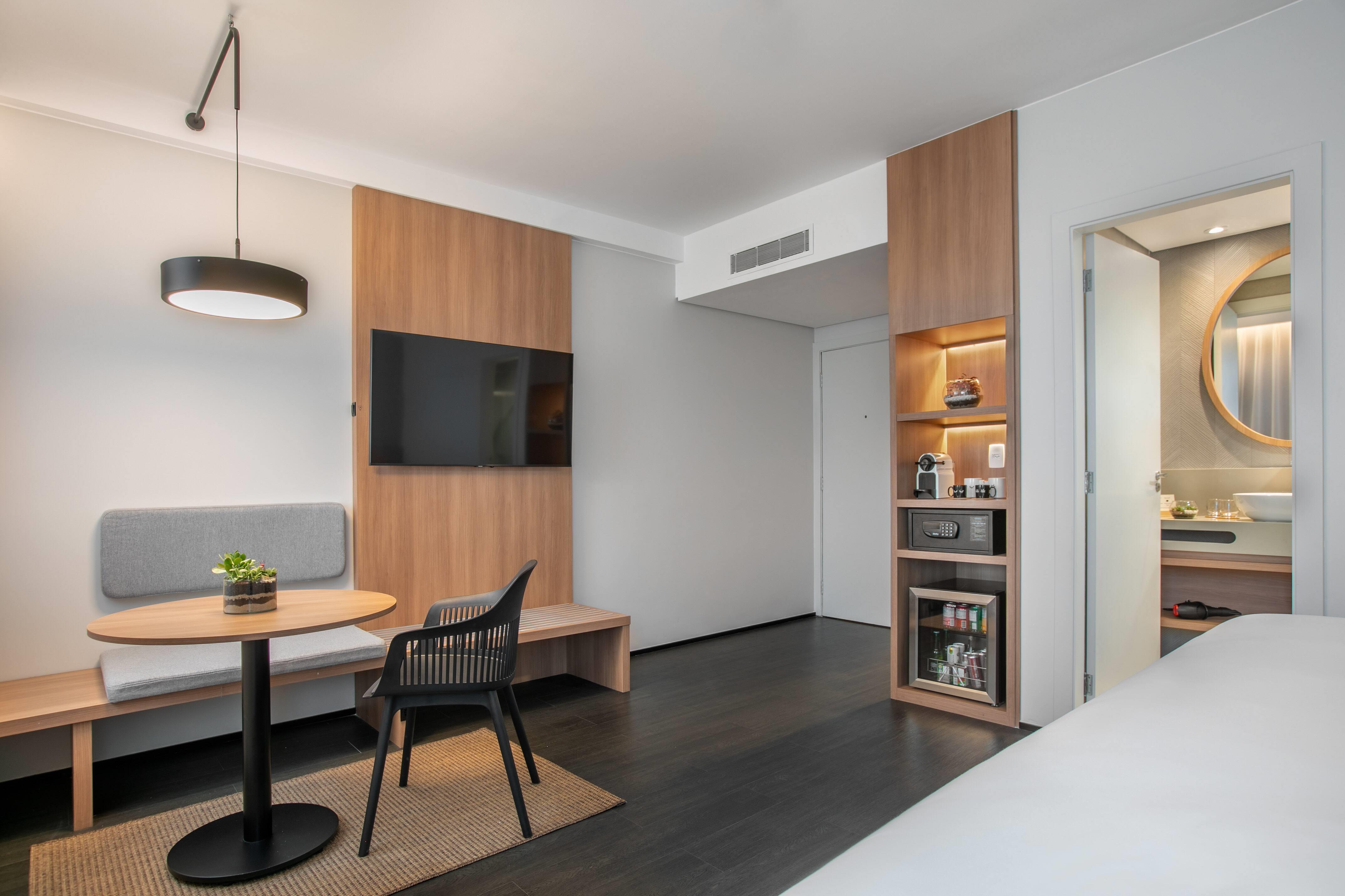 Double Premium City View