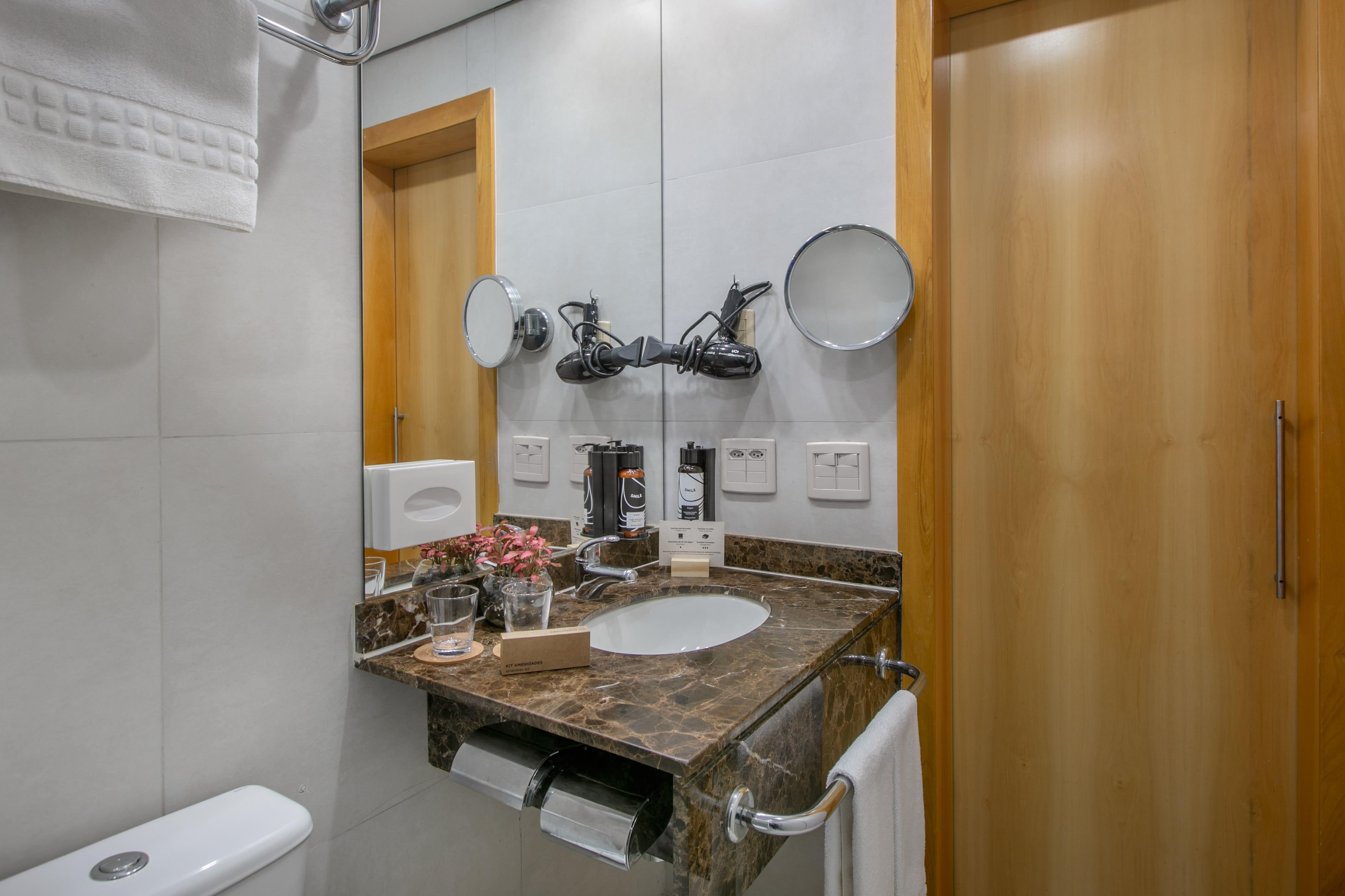 Double Queen Size Bed