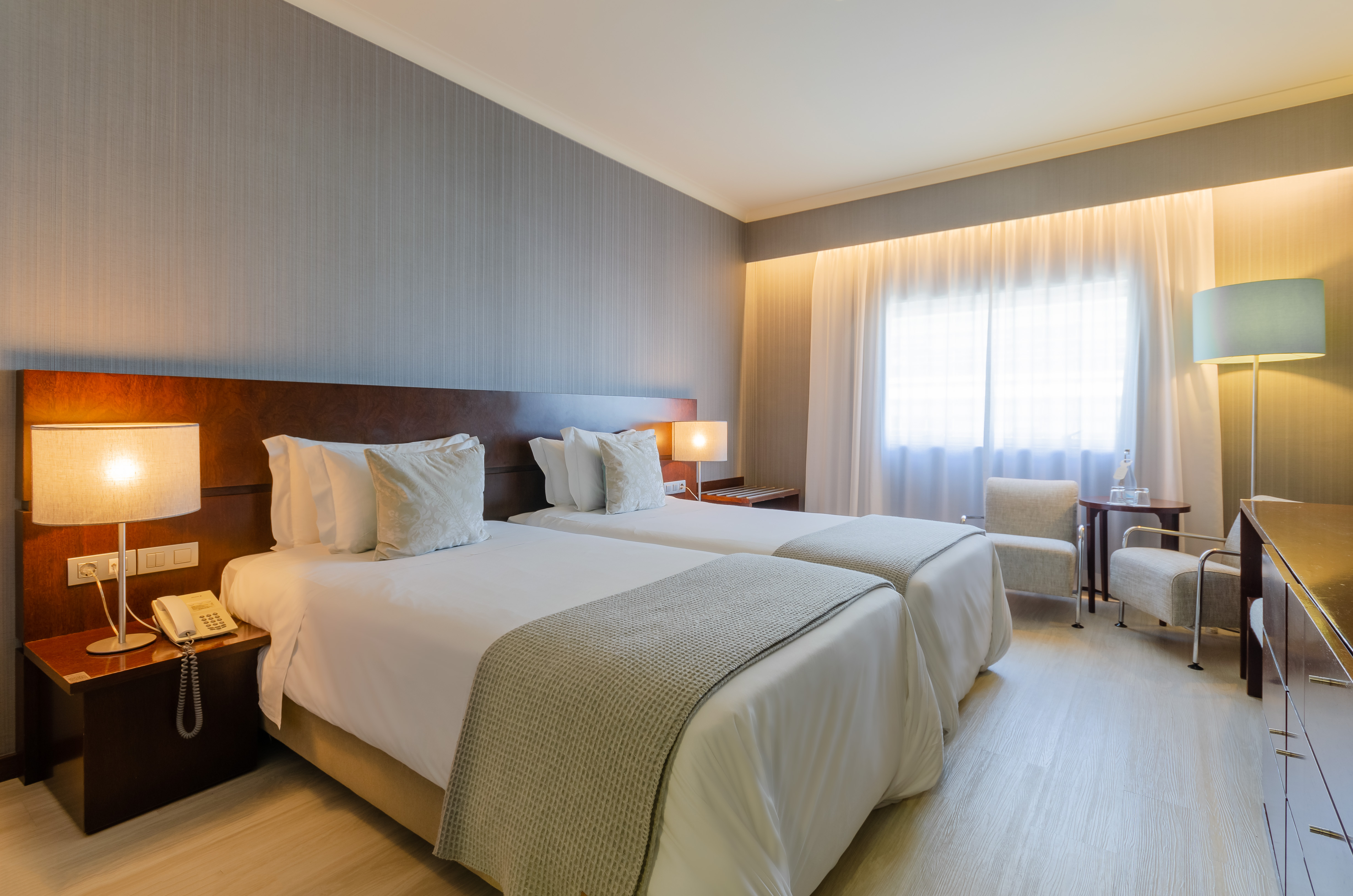 Double or Twin Standard