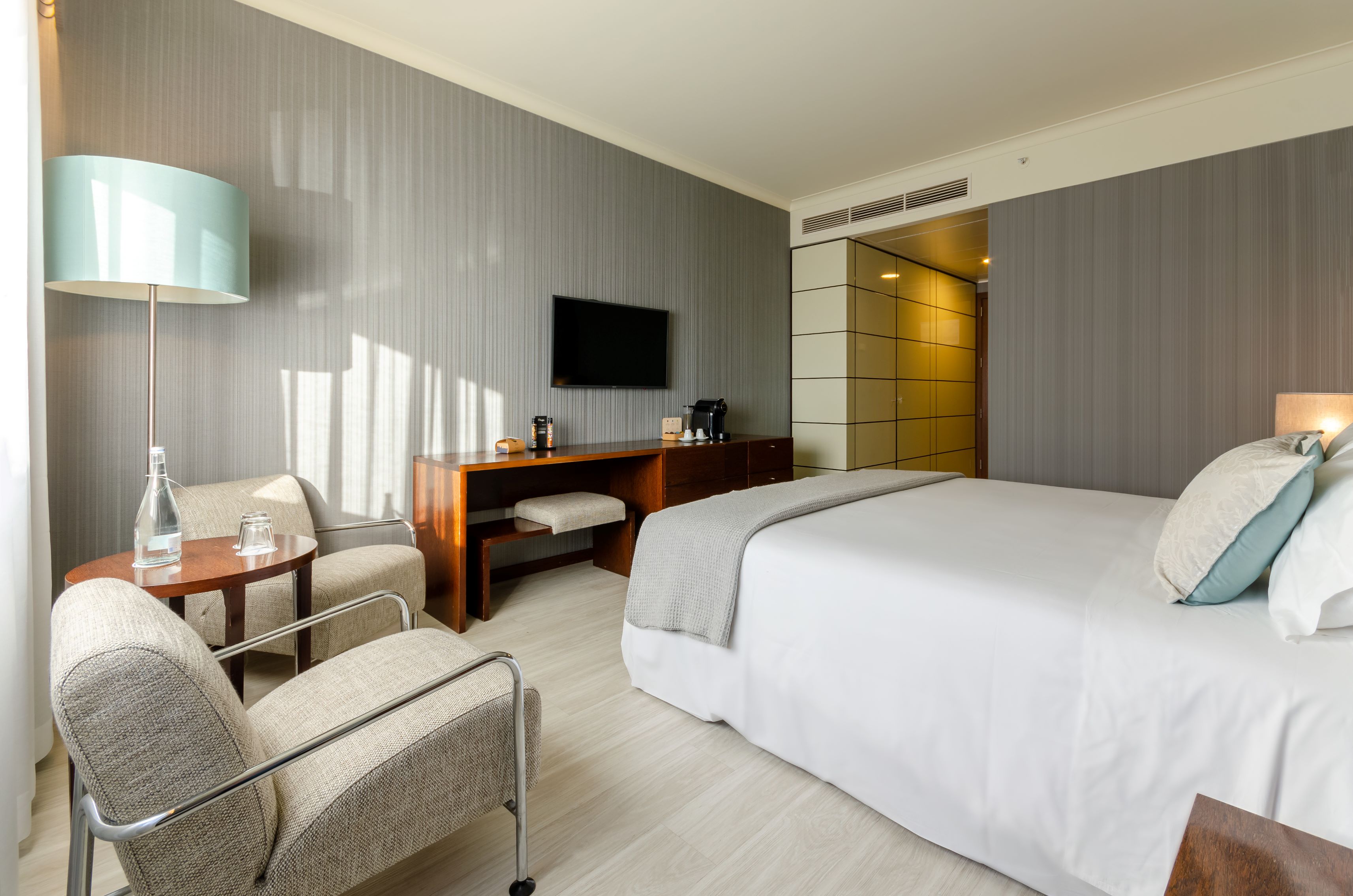 Double or Twin Capacity 3