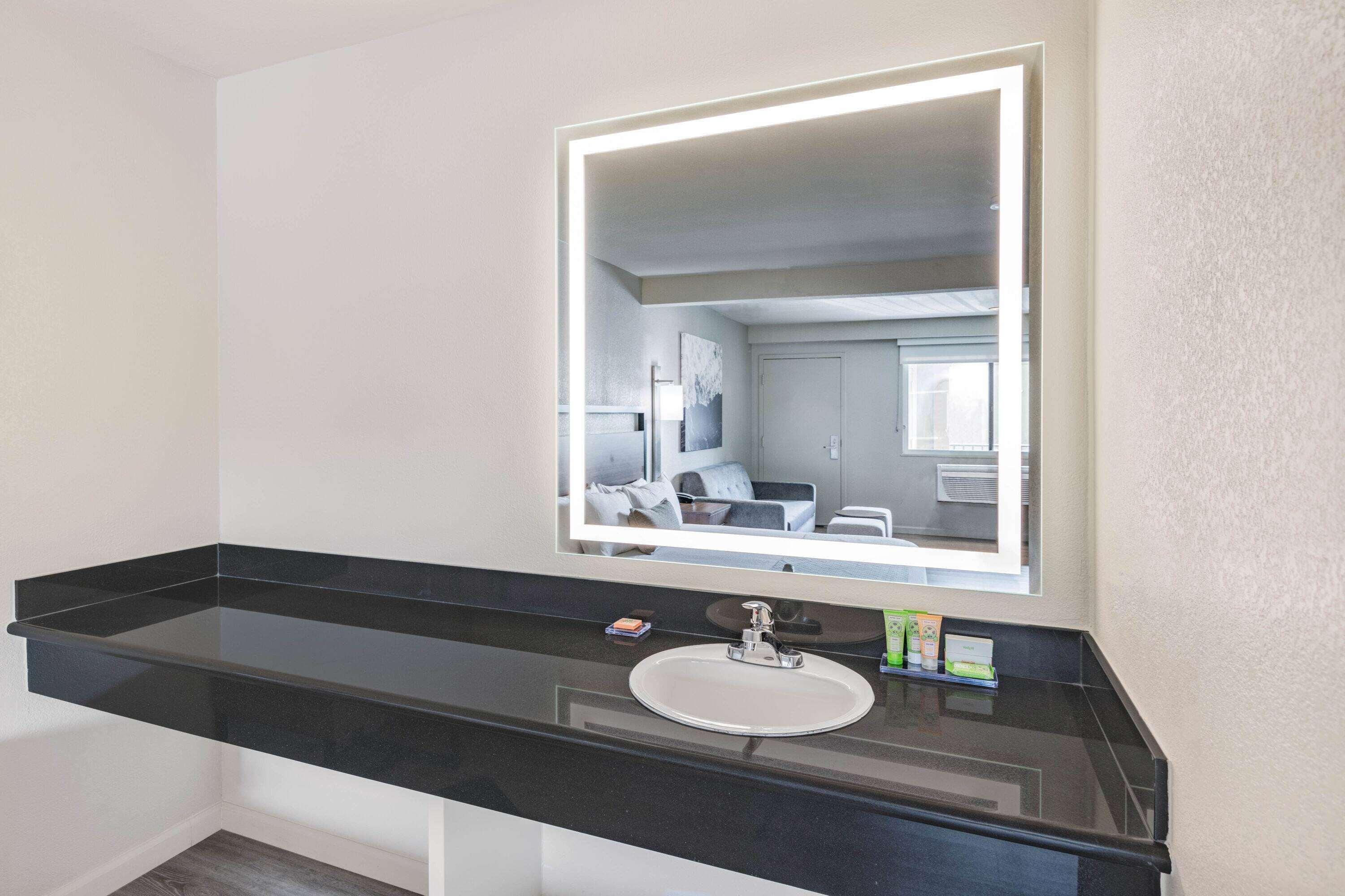 Junior Suite King Size Bed