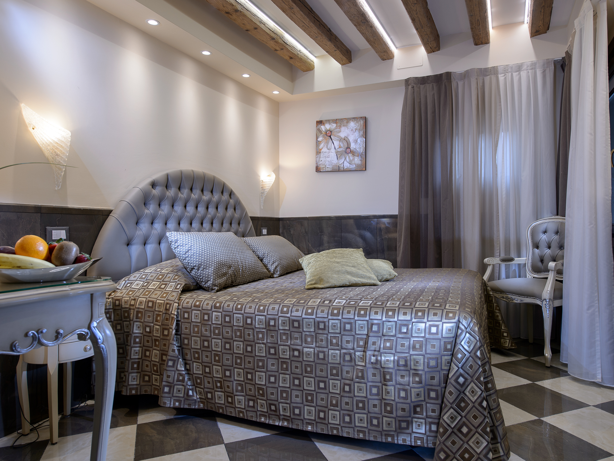 Double or Twin Standard