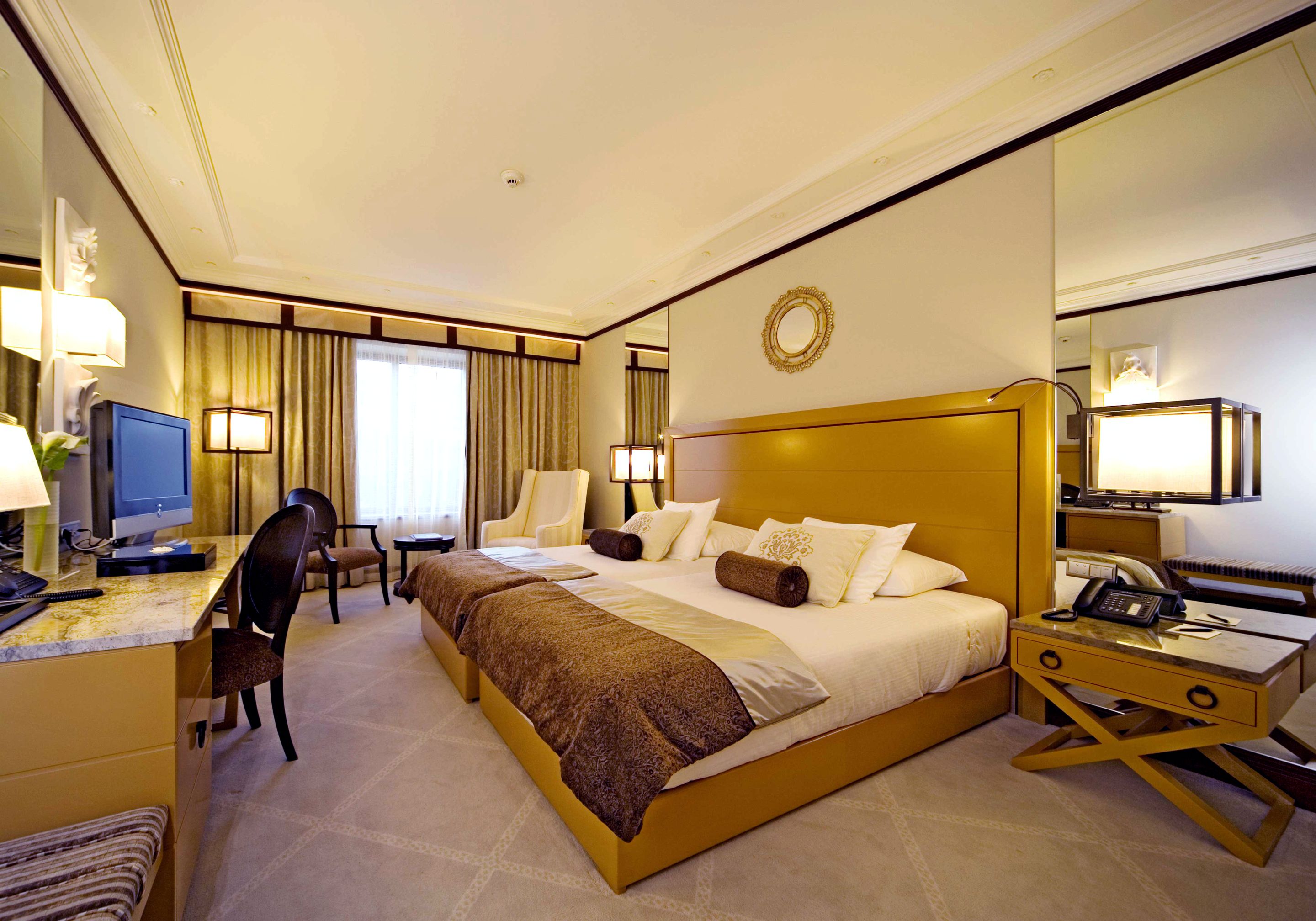 Double or Twin Superior