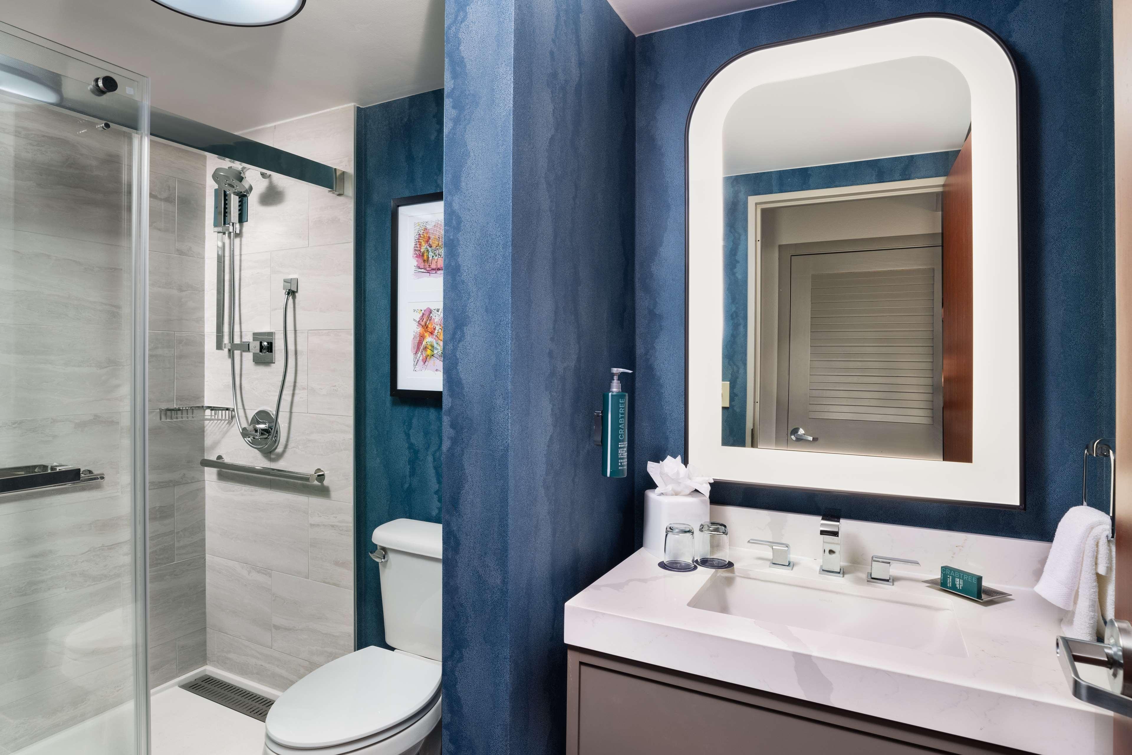 Suite with Kitchenette