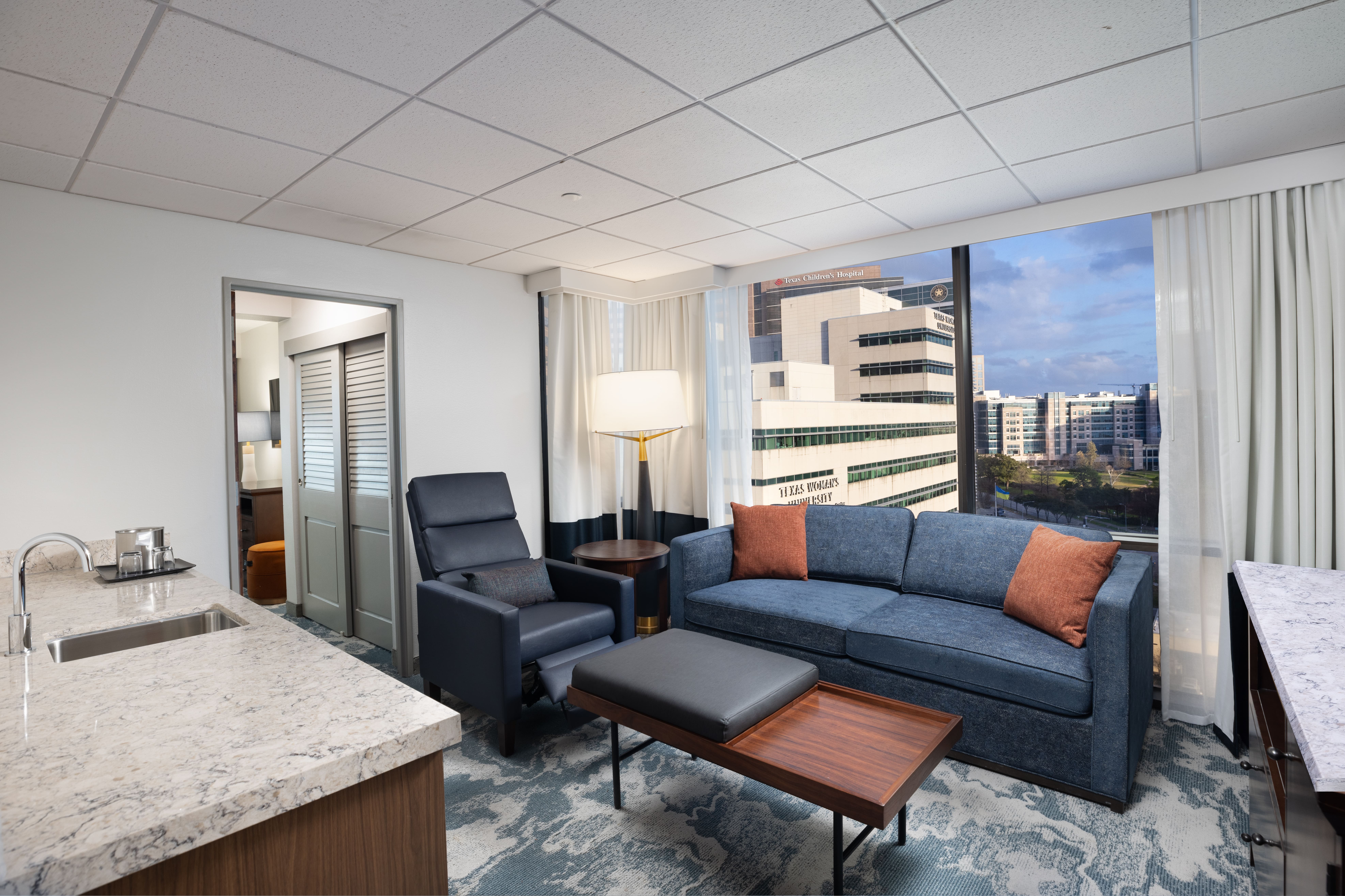 Suite with Kitchenette