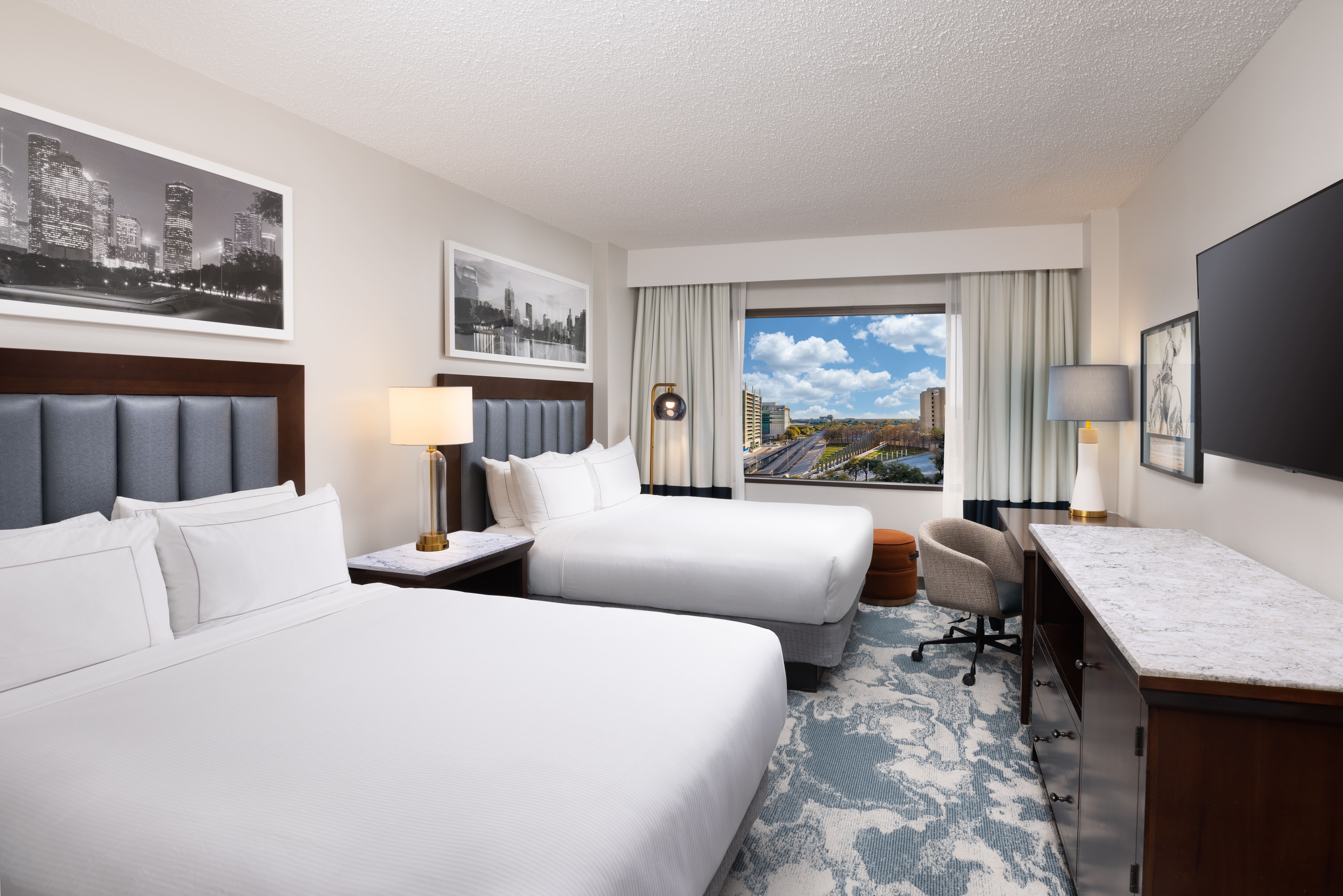 Suite Two Queen Beds