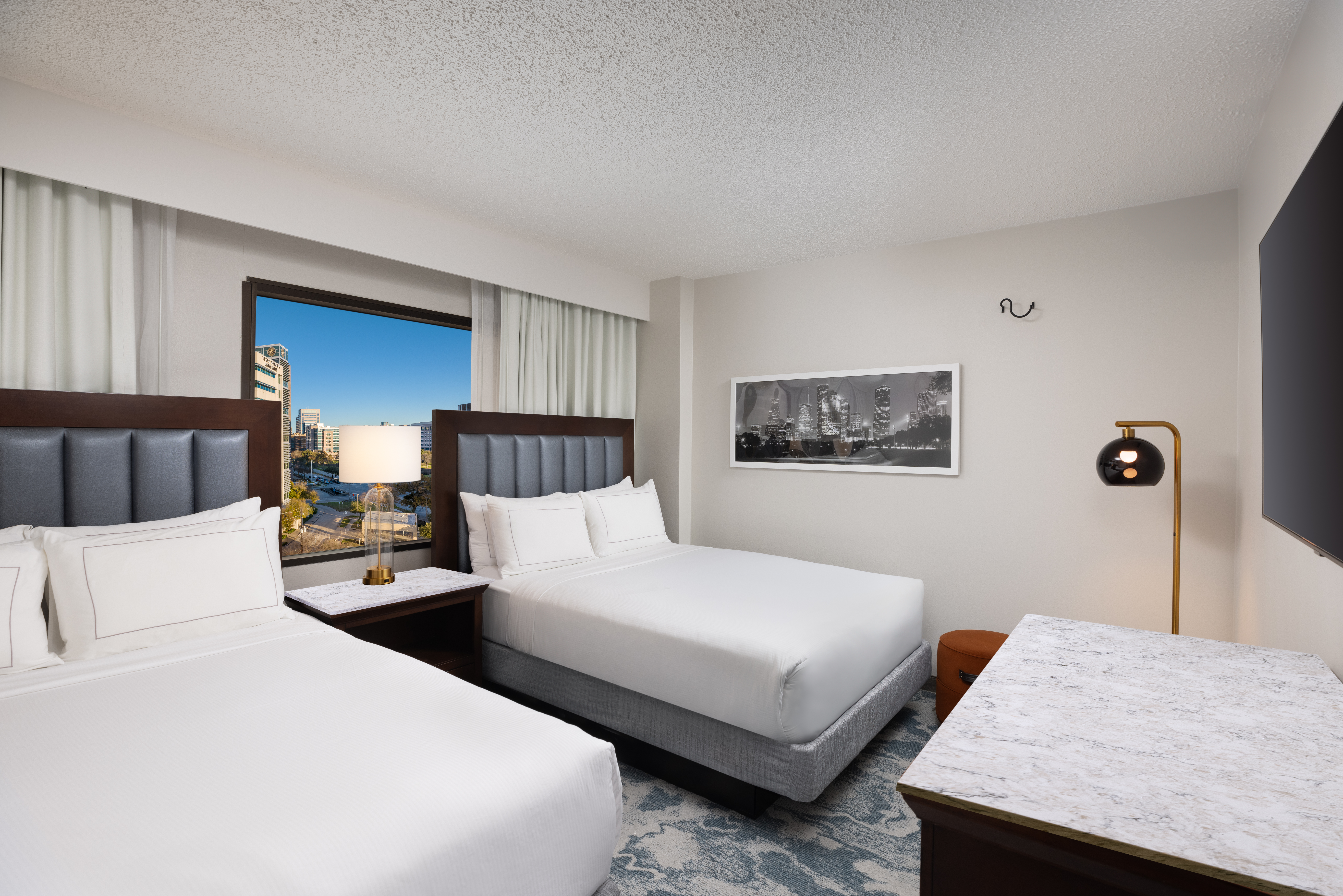 Suite with Kitchenette