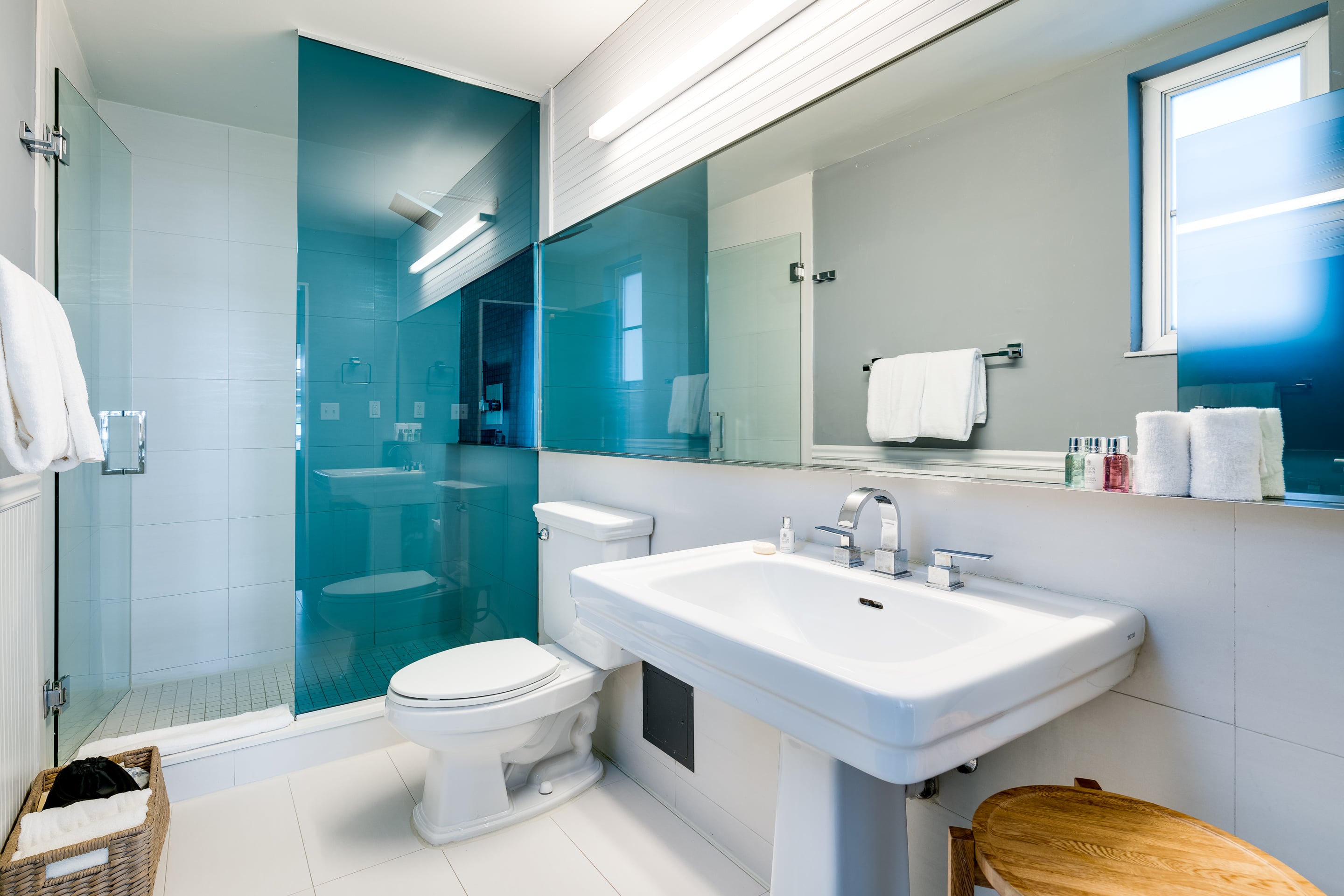 Room Guest Room King Bed