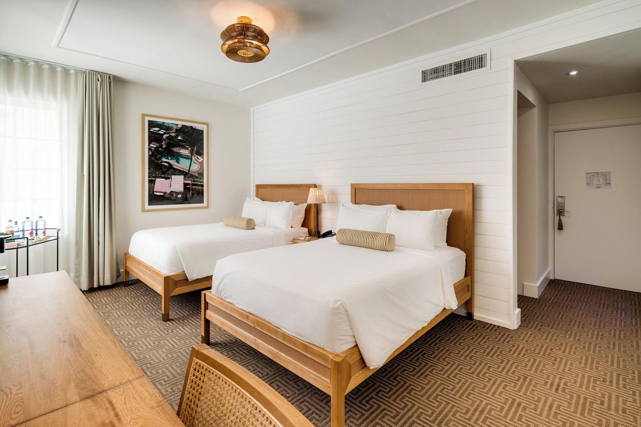 Quadruple Deluxe with Views