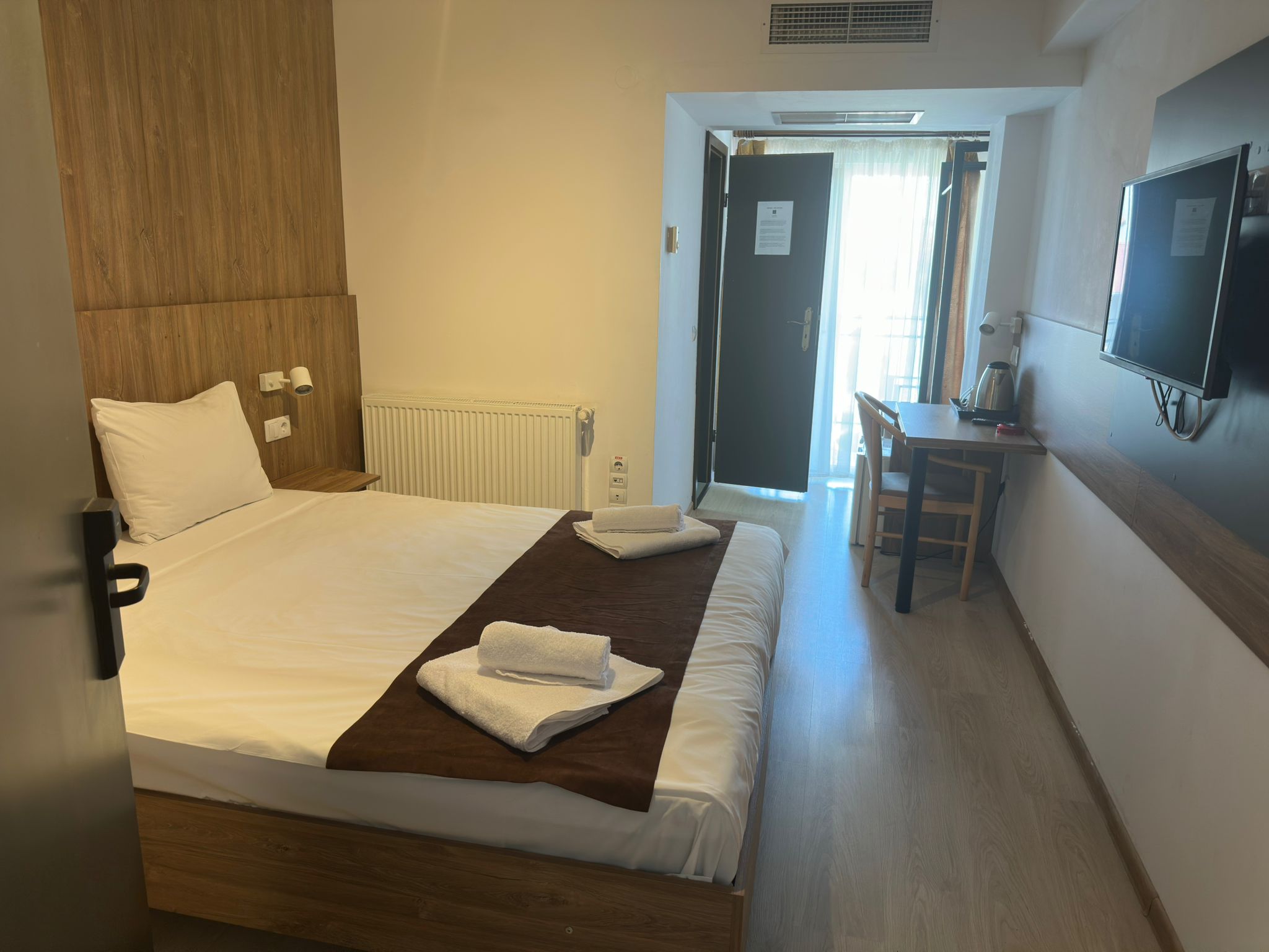 Double King Size Bed