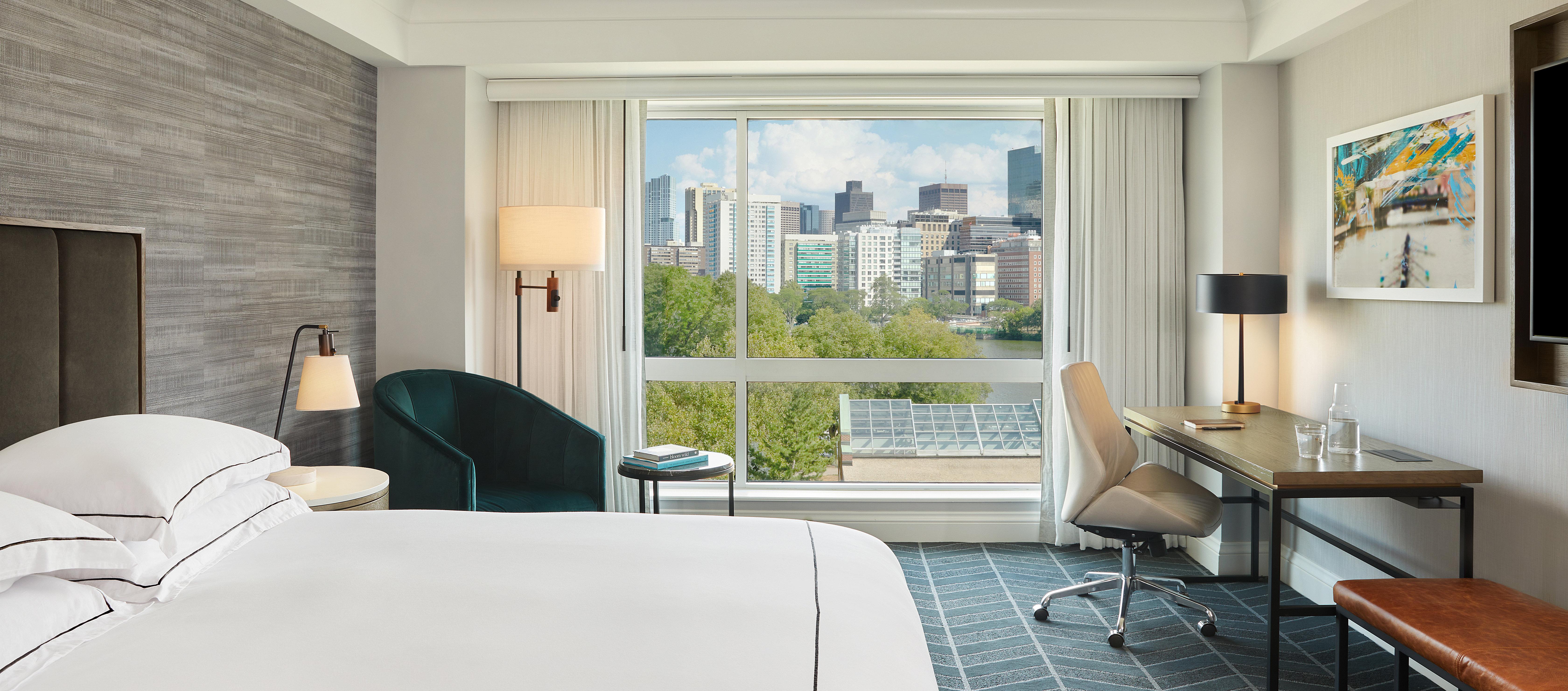 Double Deluxe King Bed