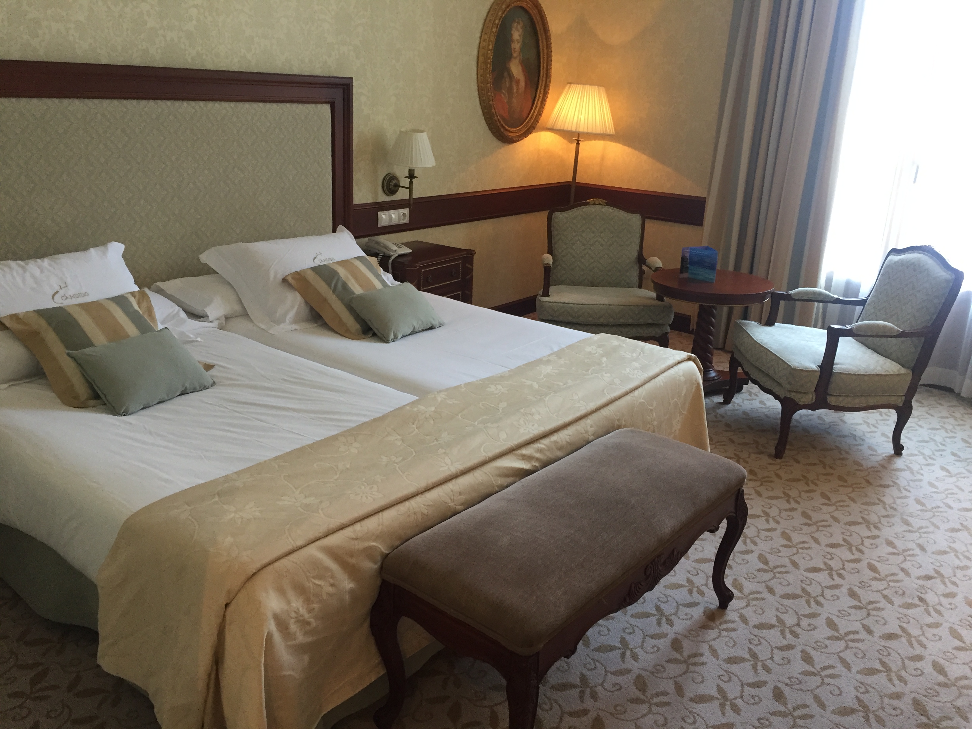 Double or Twin Standard