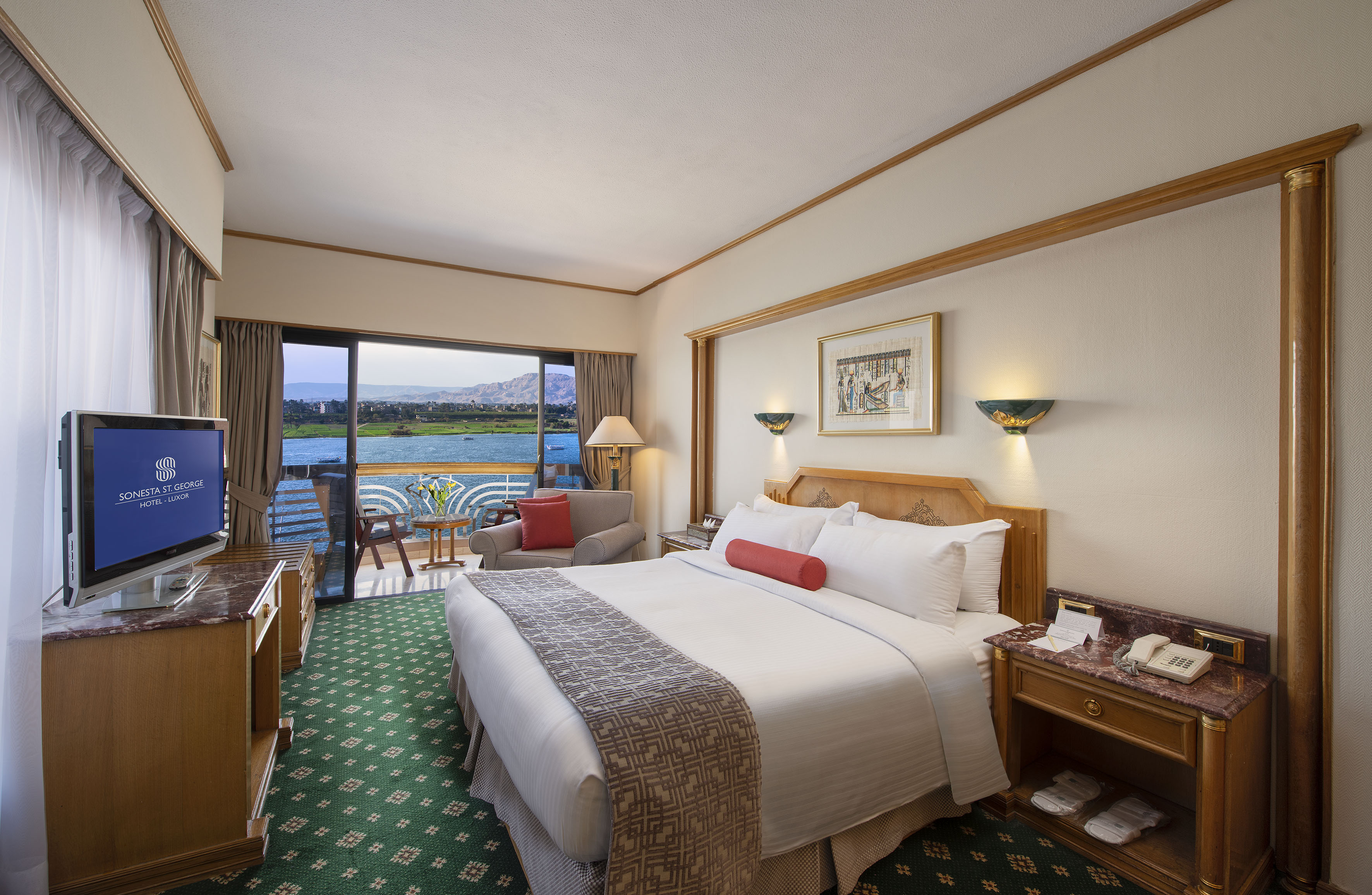 Junior Suite with Views