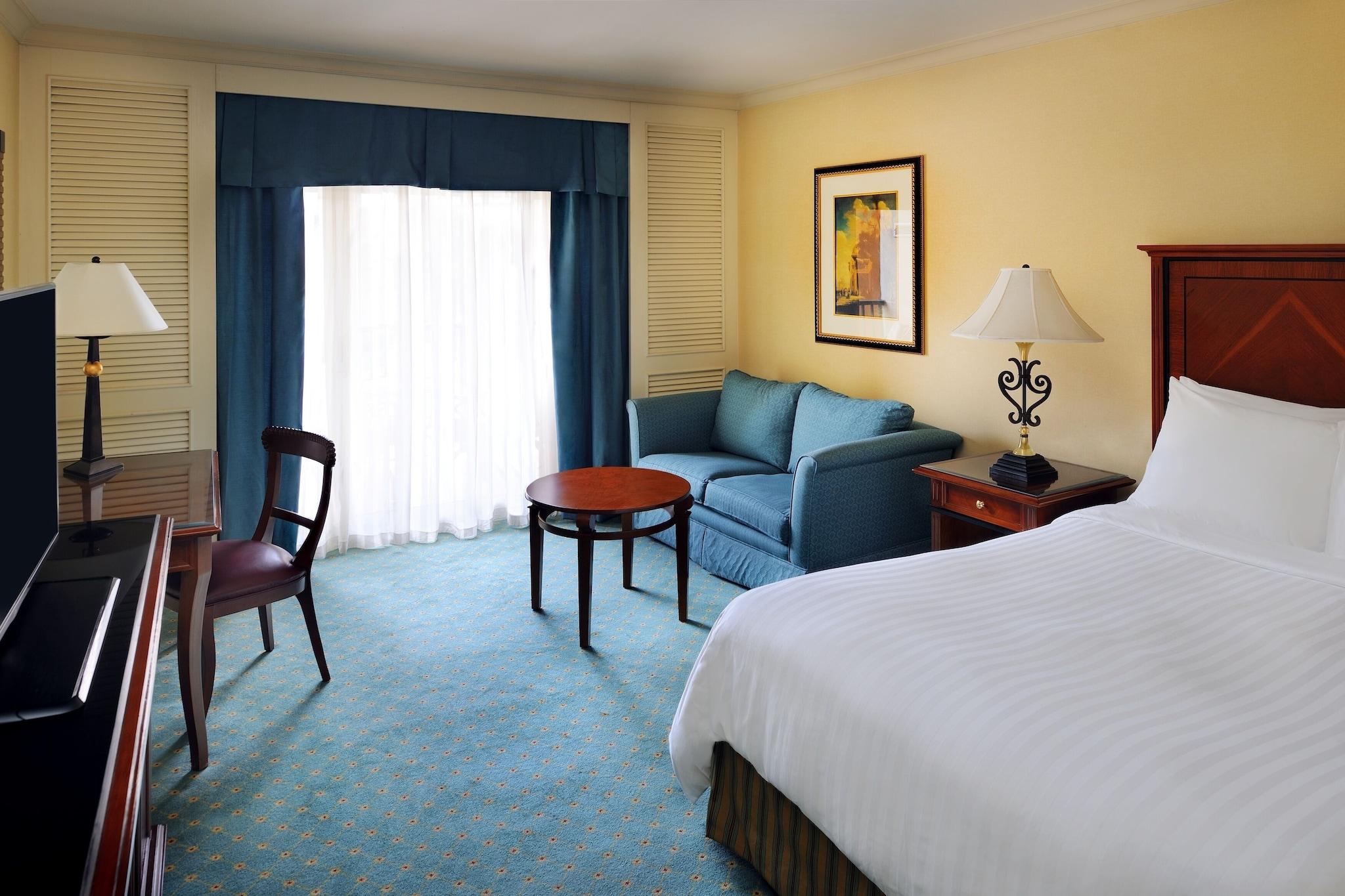 Suite Executive King Bed