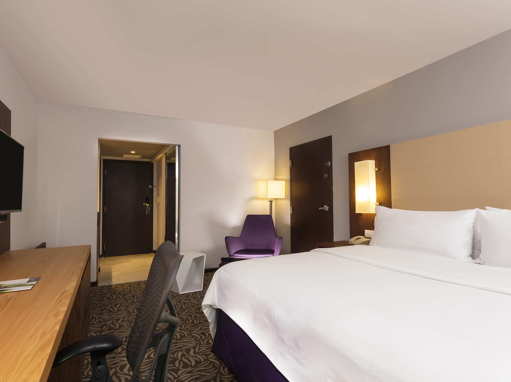 Double Superior King Bed