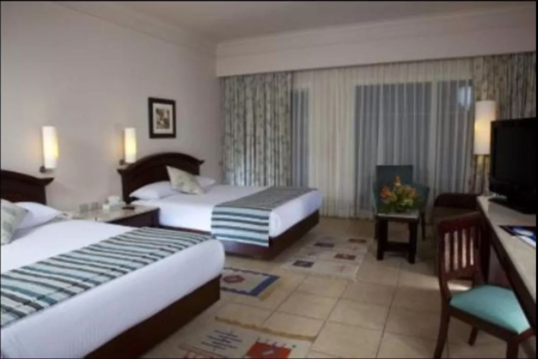 Family Room Capacity 3