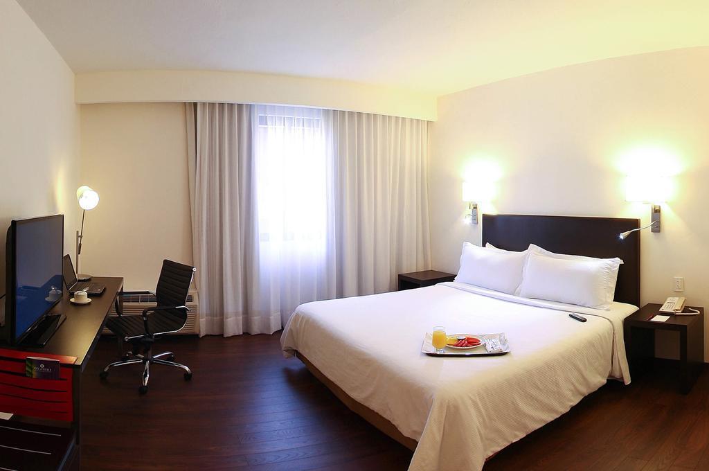 Room Superior King Bed