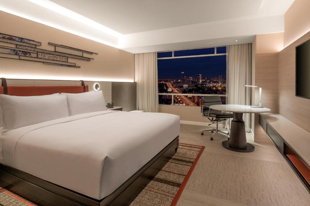 Double King Size Bed