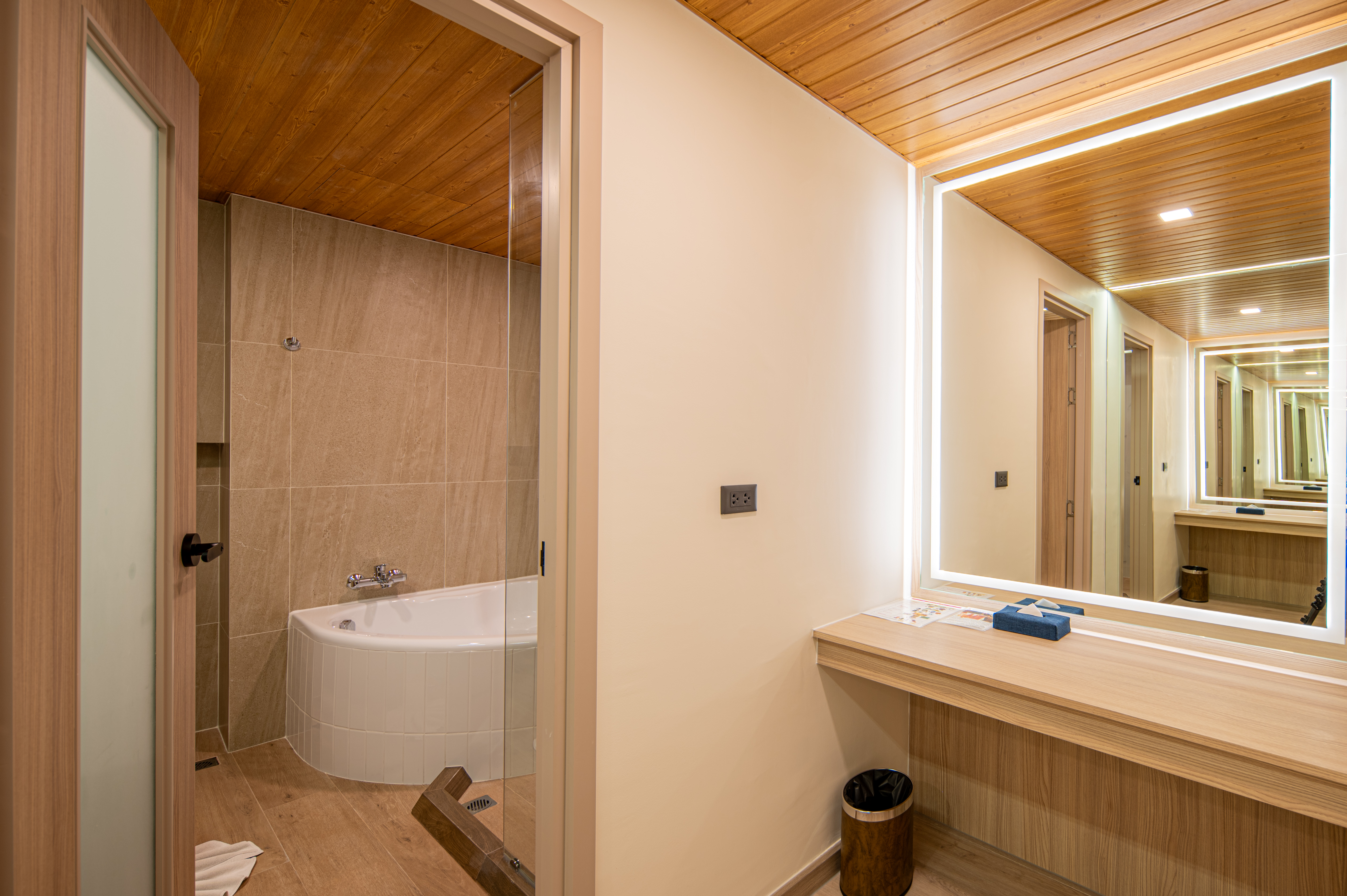 Double or Twin Premier