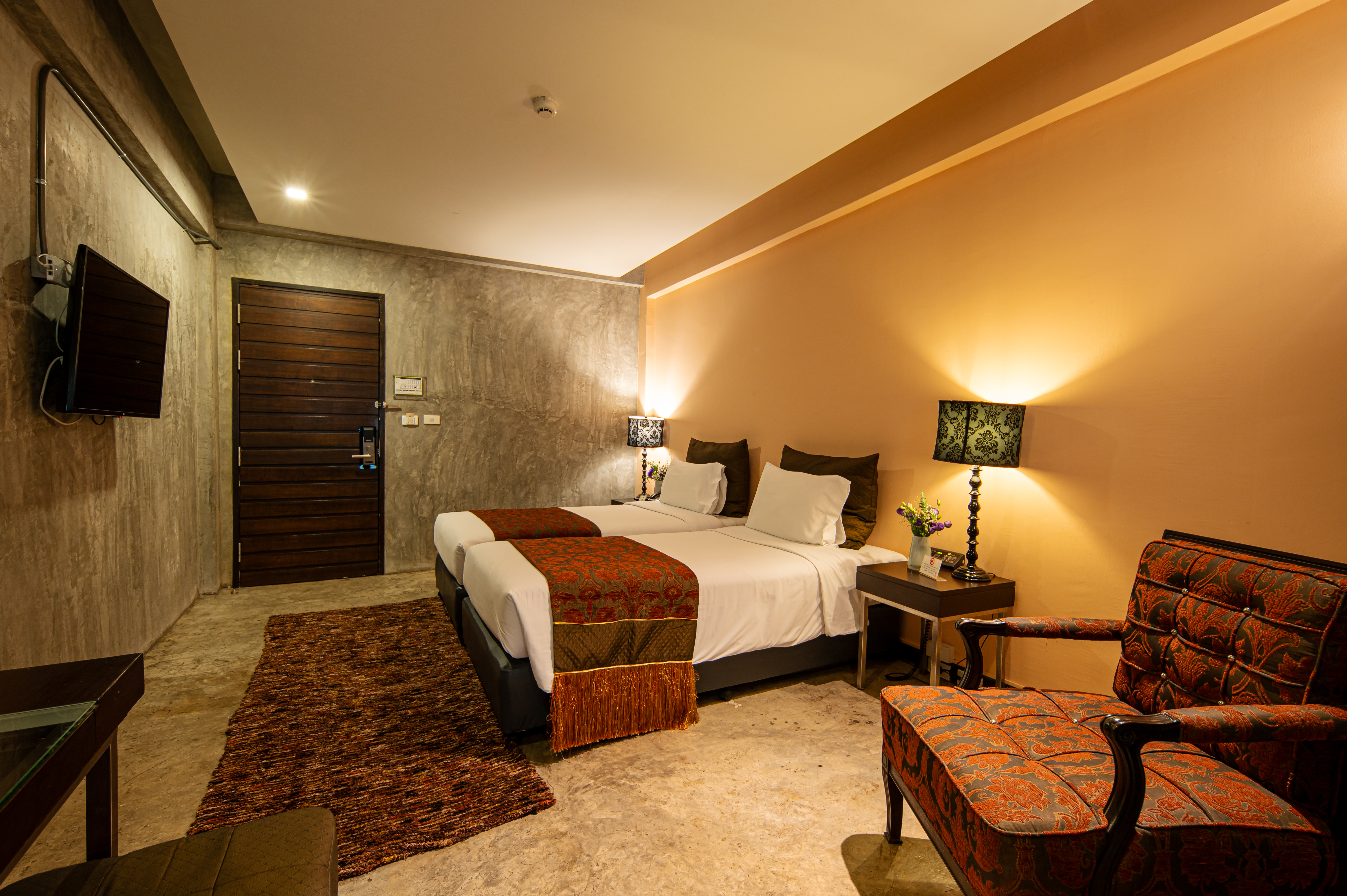 Double or Twin Standard