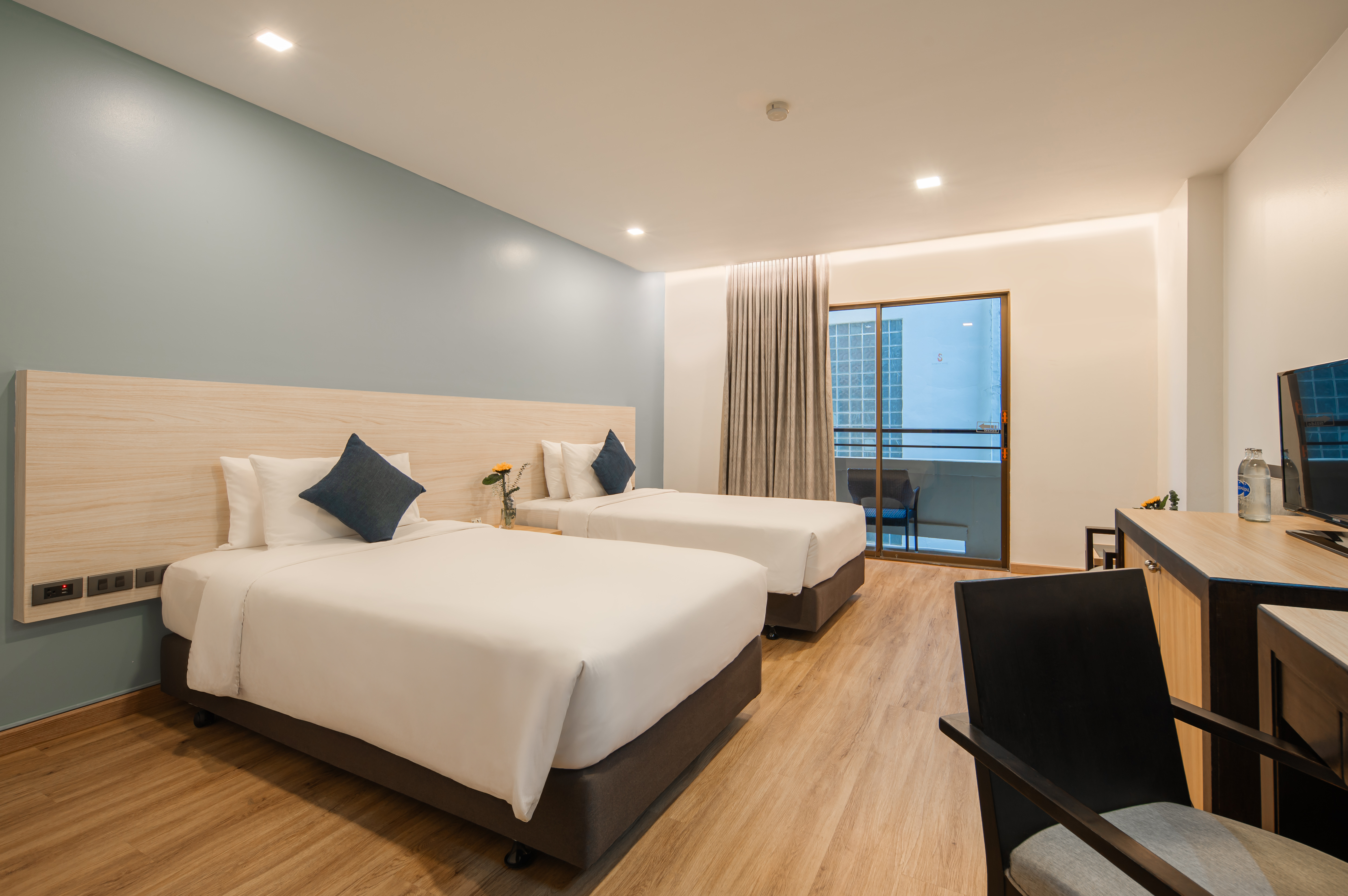 Double or Twin Superior