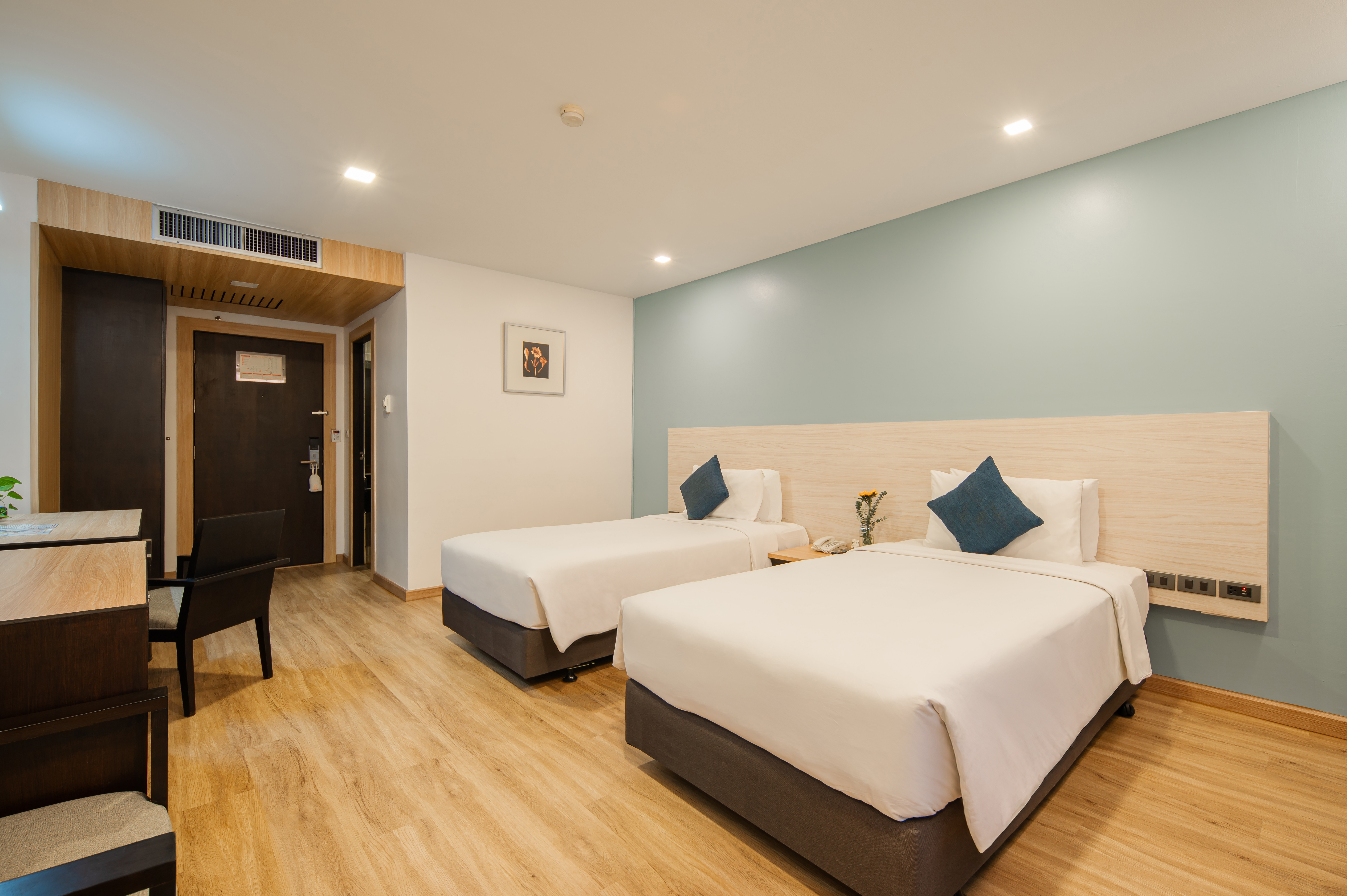 Double or Twin Superior