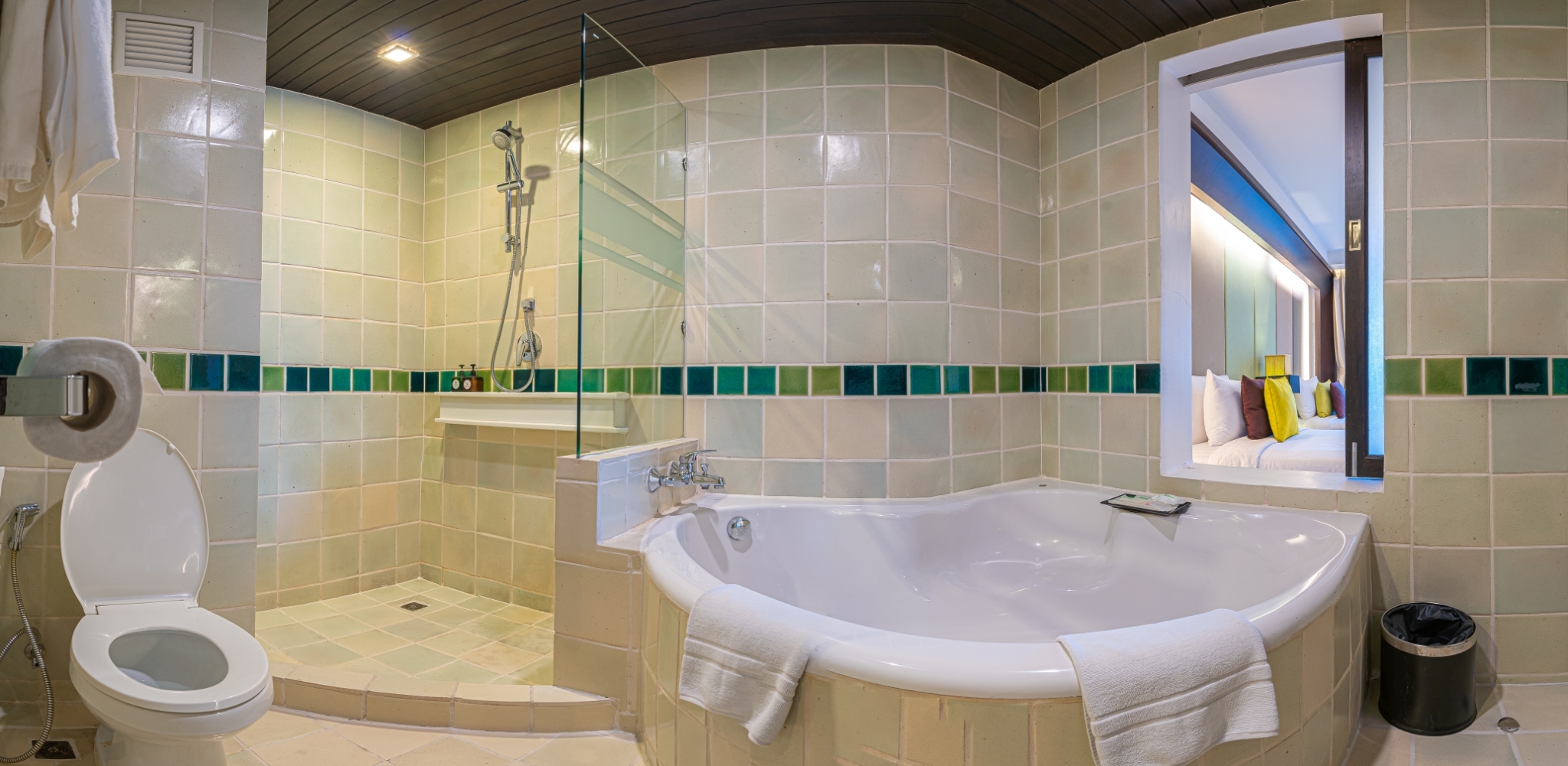 Double or Twin Deluxe