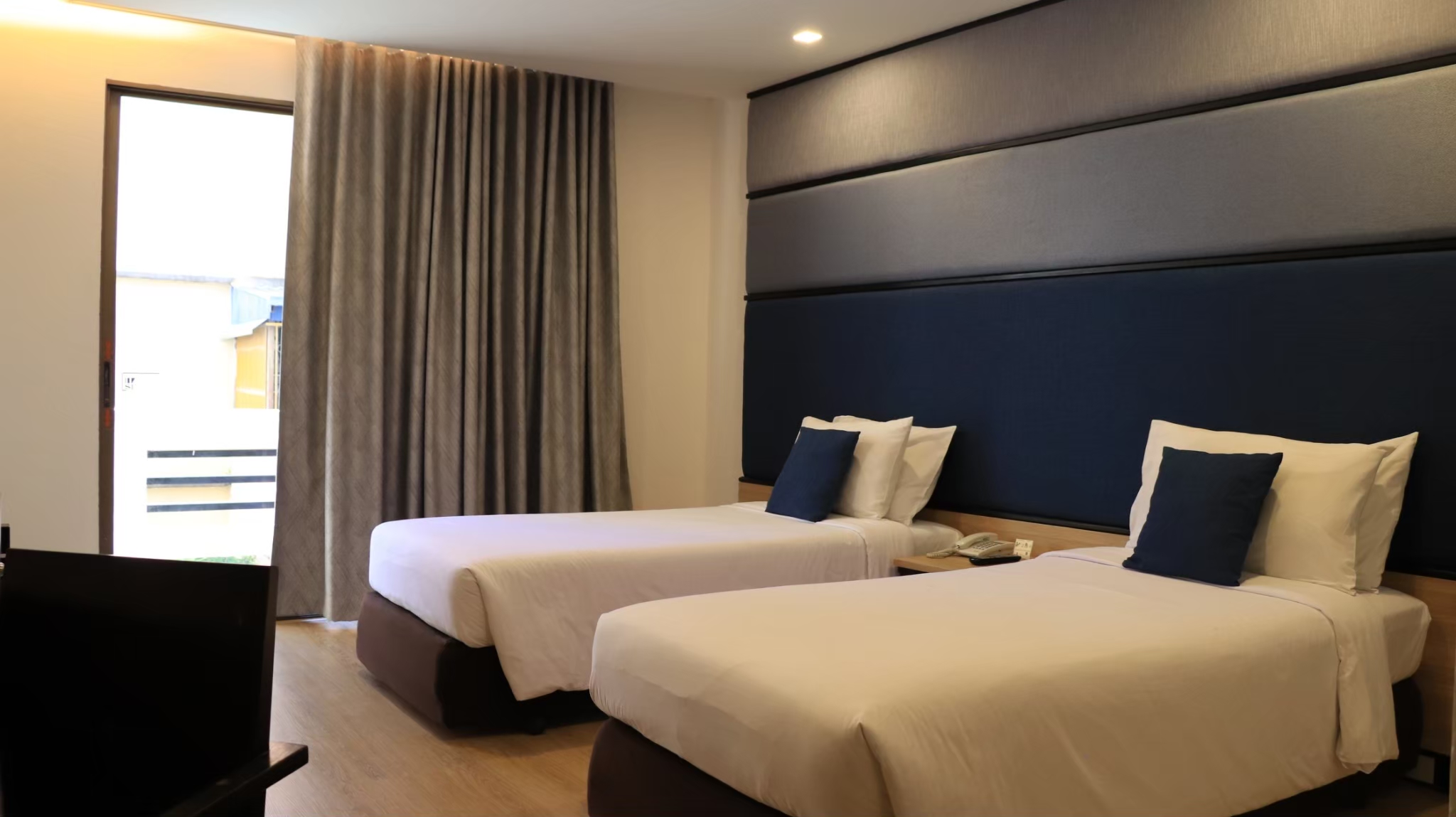 Double or Twin Superior