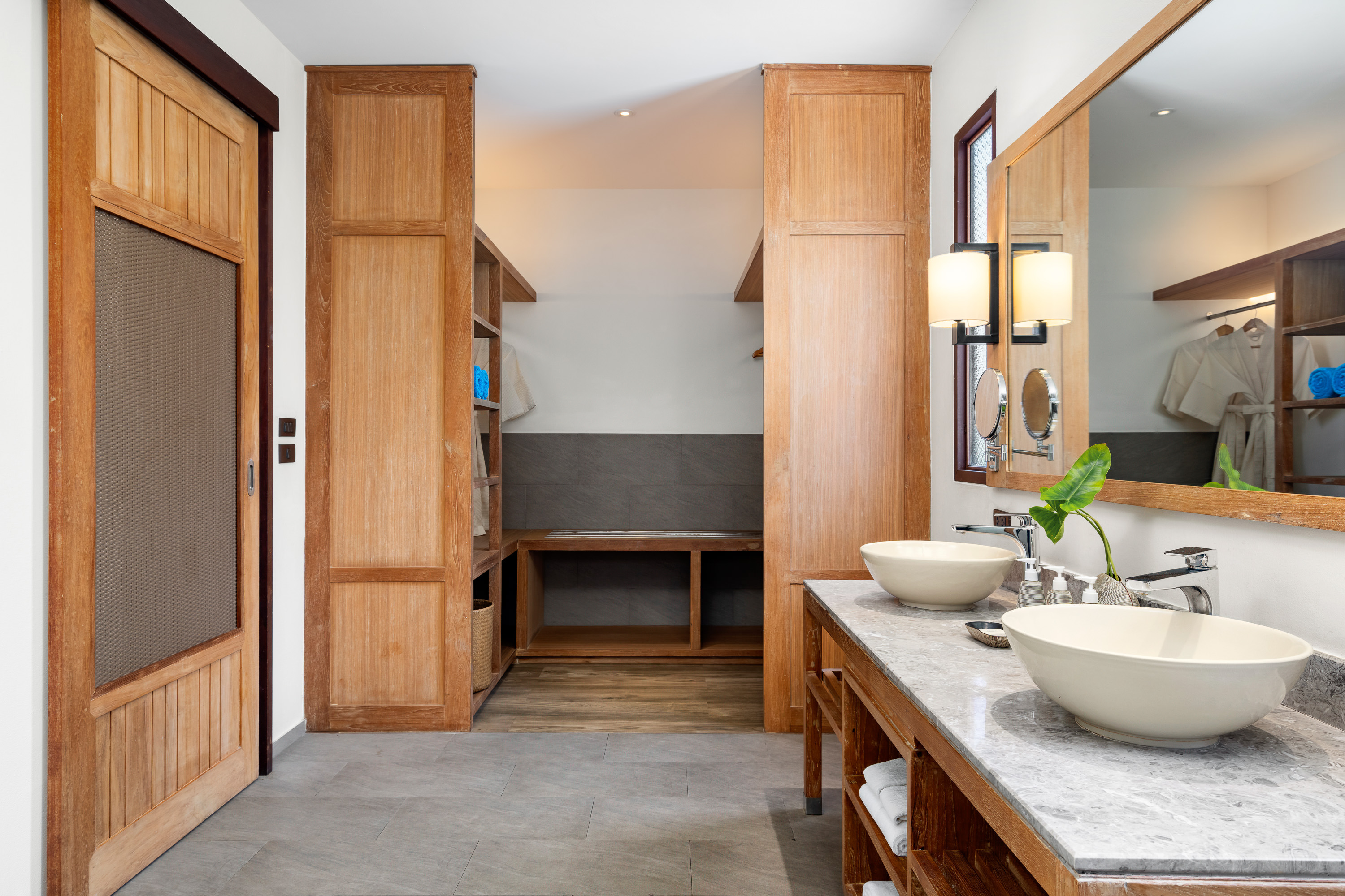 Double Deluxe Premium