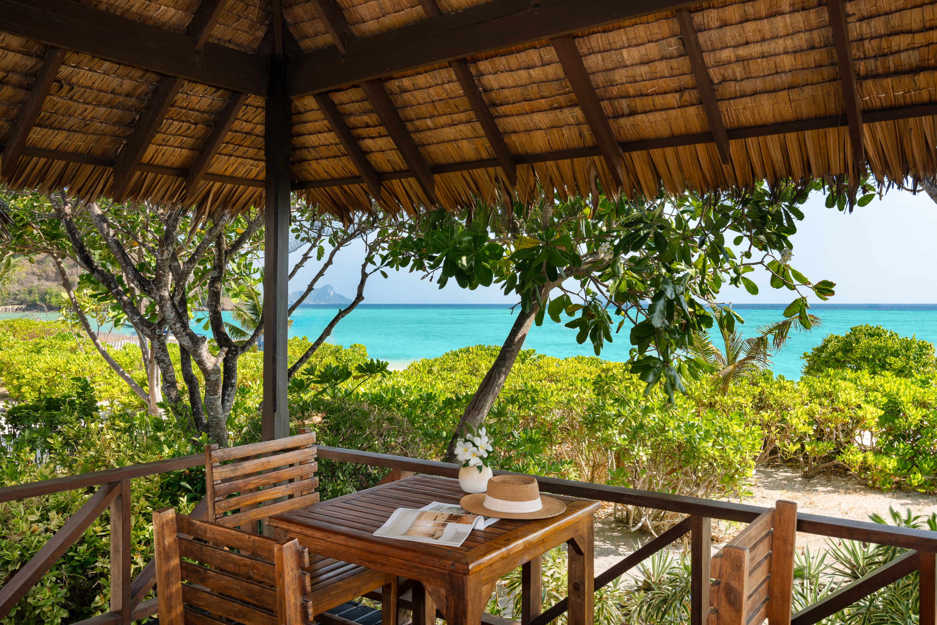 Junior Suite Beach Front