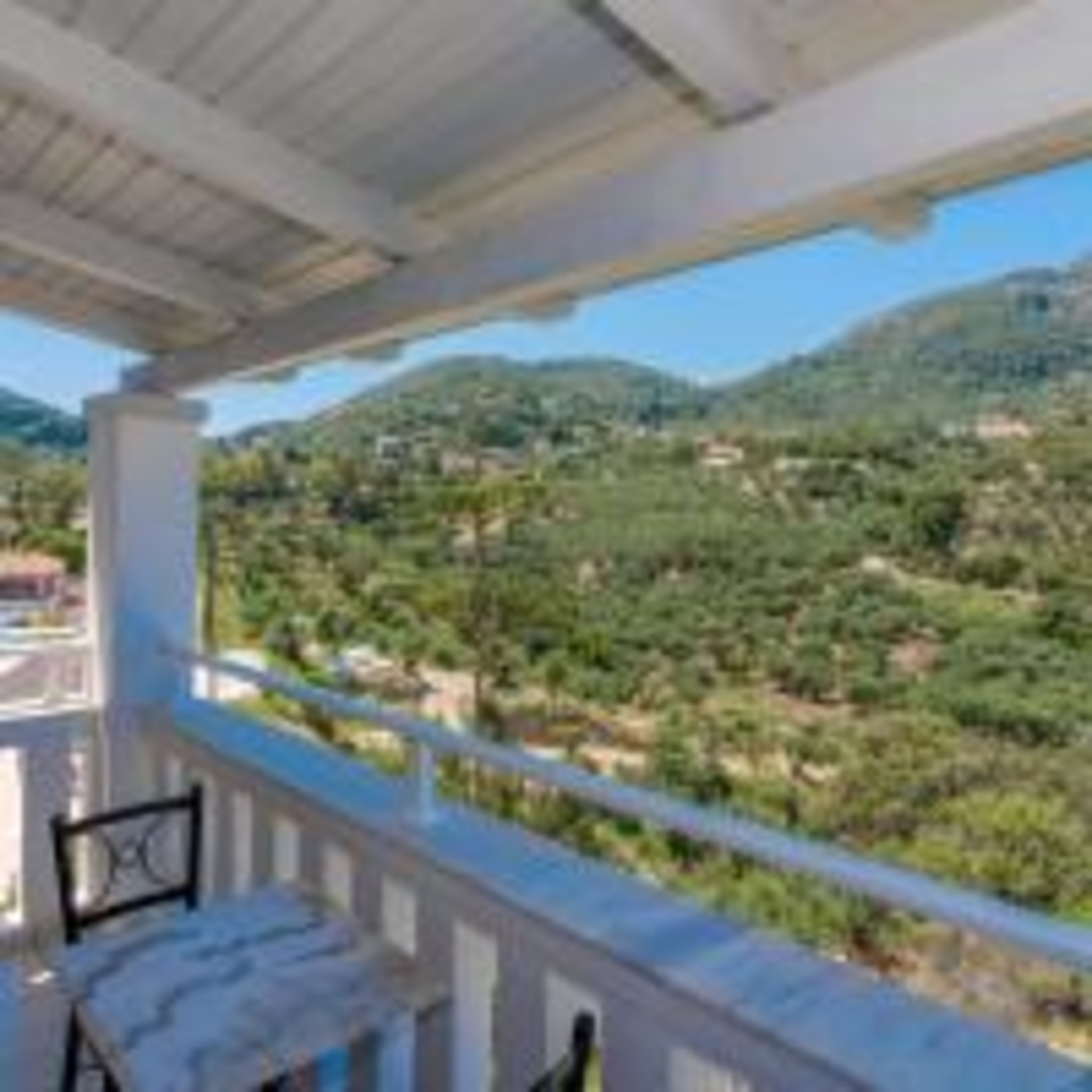 Family Room Garden View