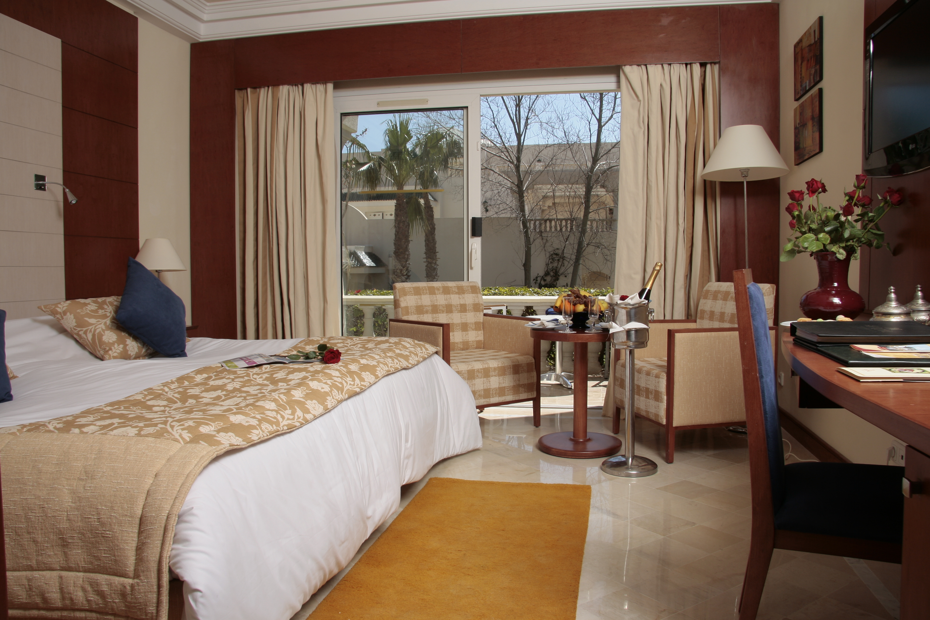 Double or Twin Standard