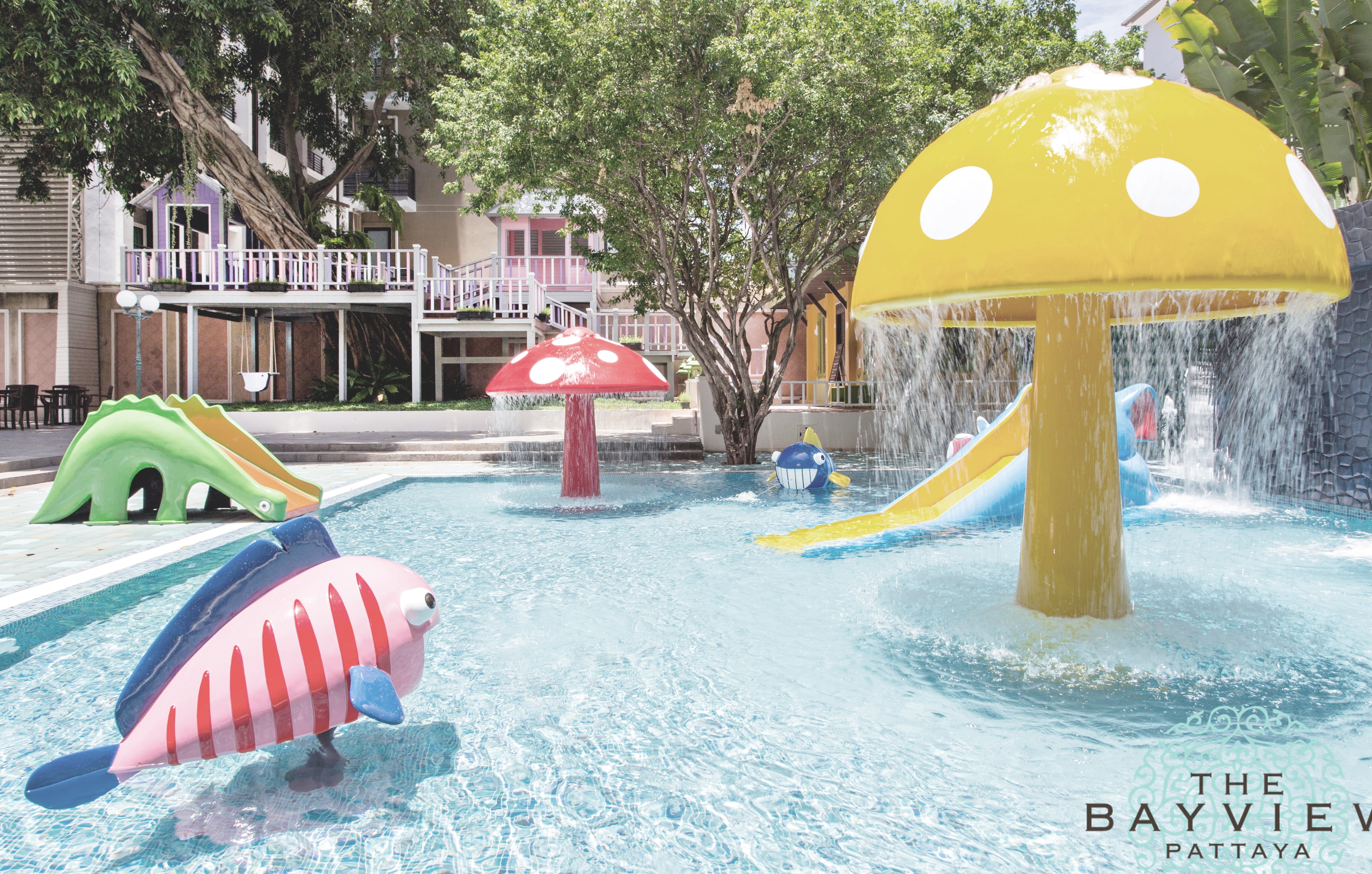 Single Deluxe Pool View