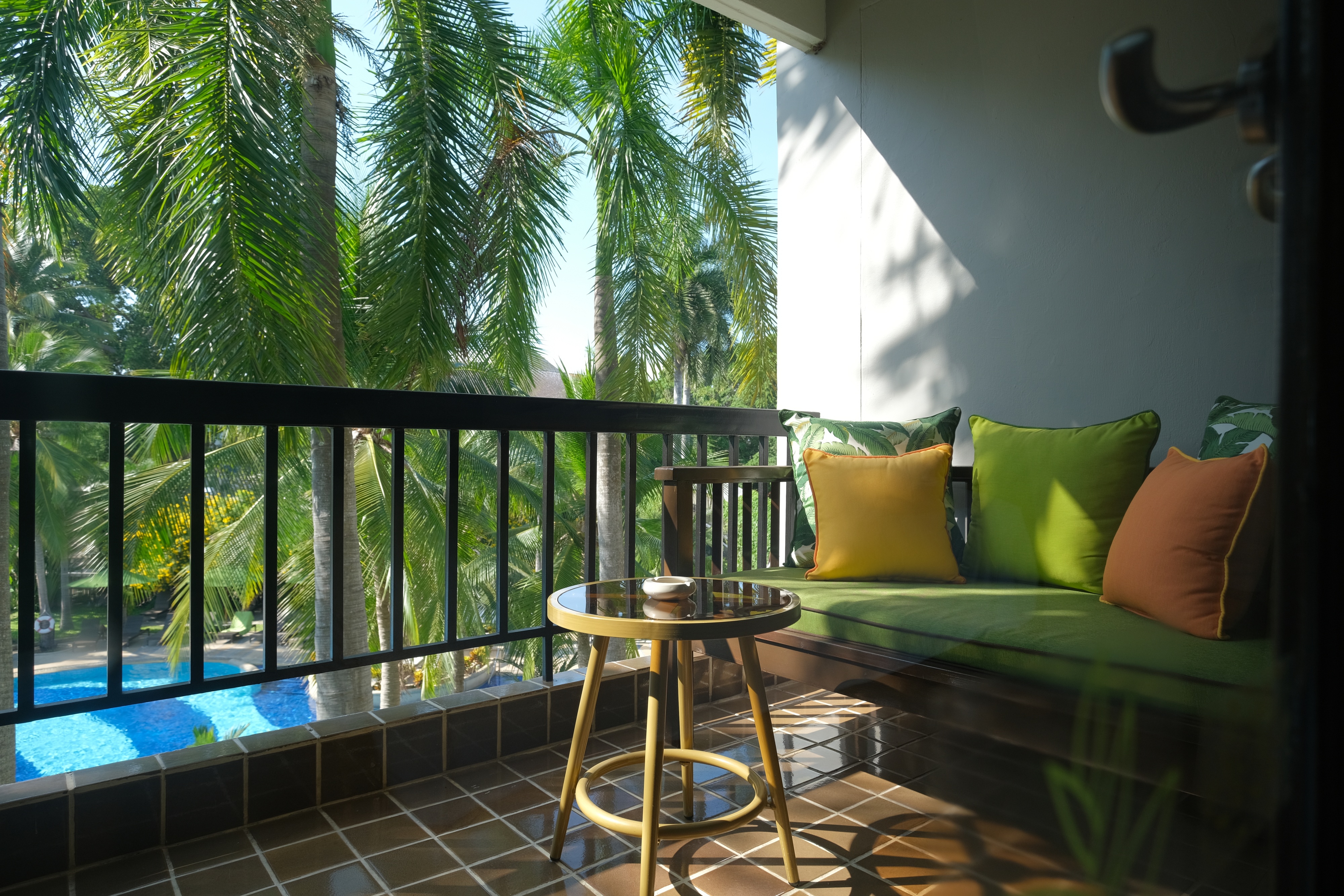 Double Deluxe Pool View