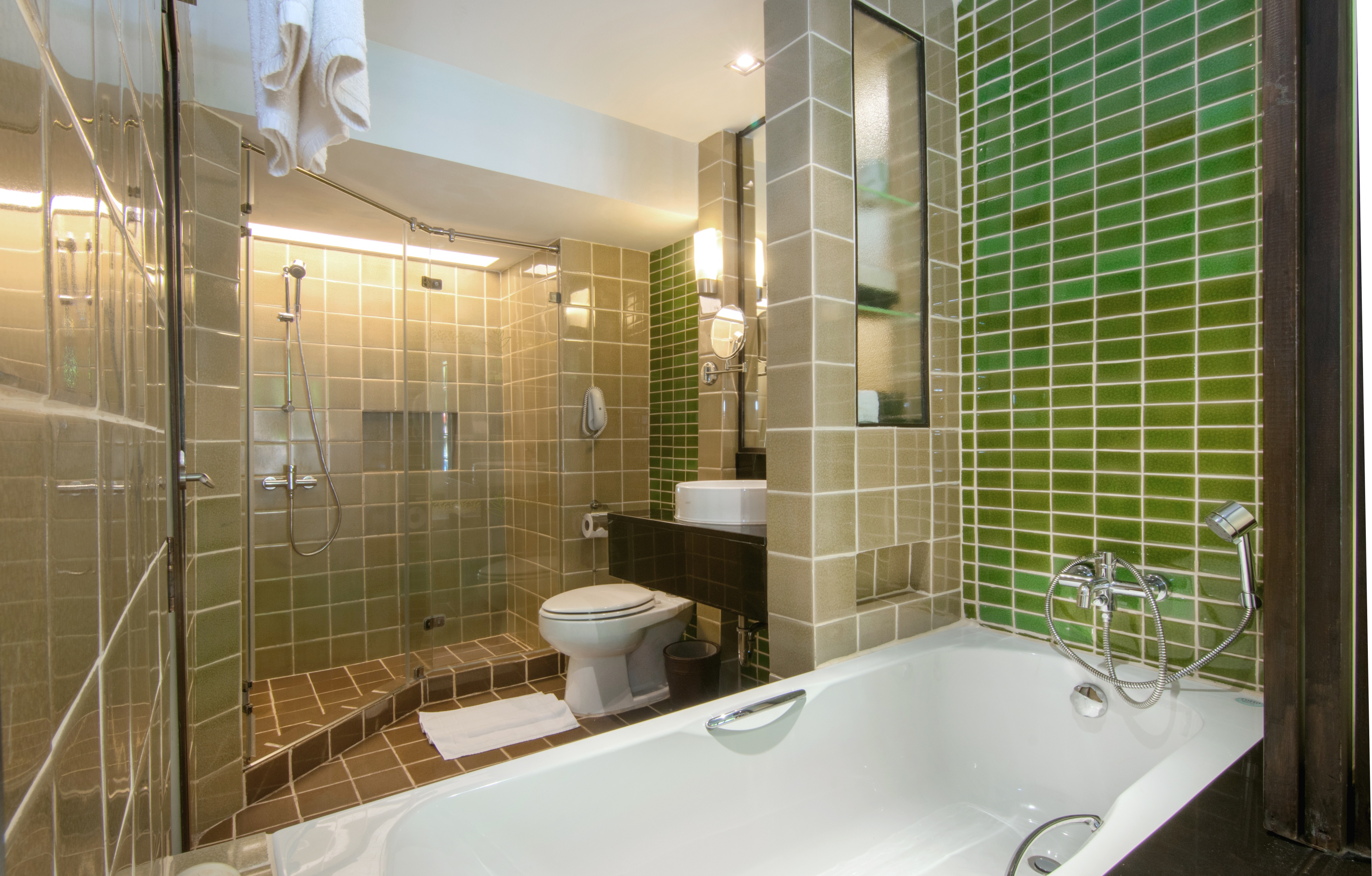 Double Deluxe Pool View