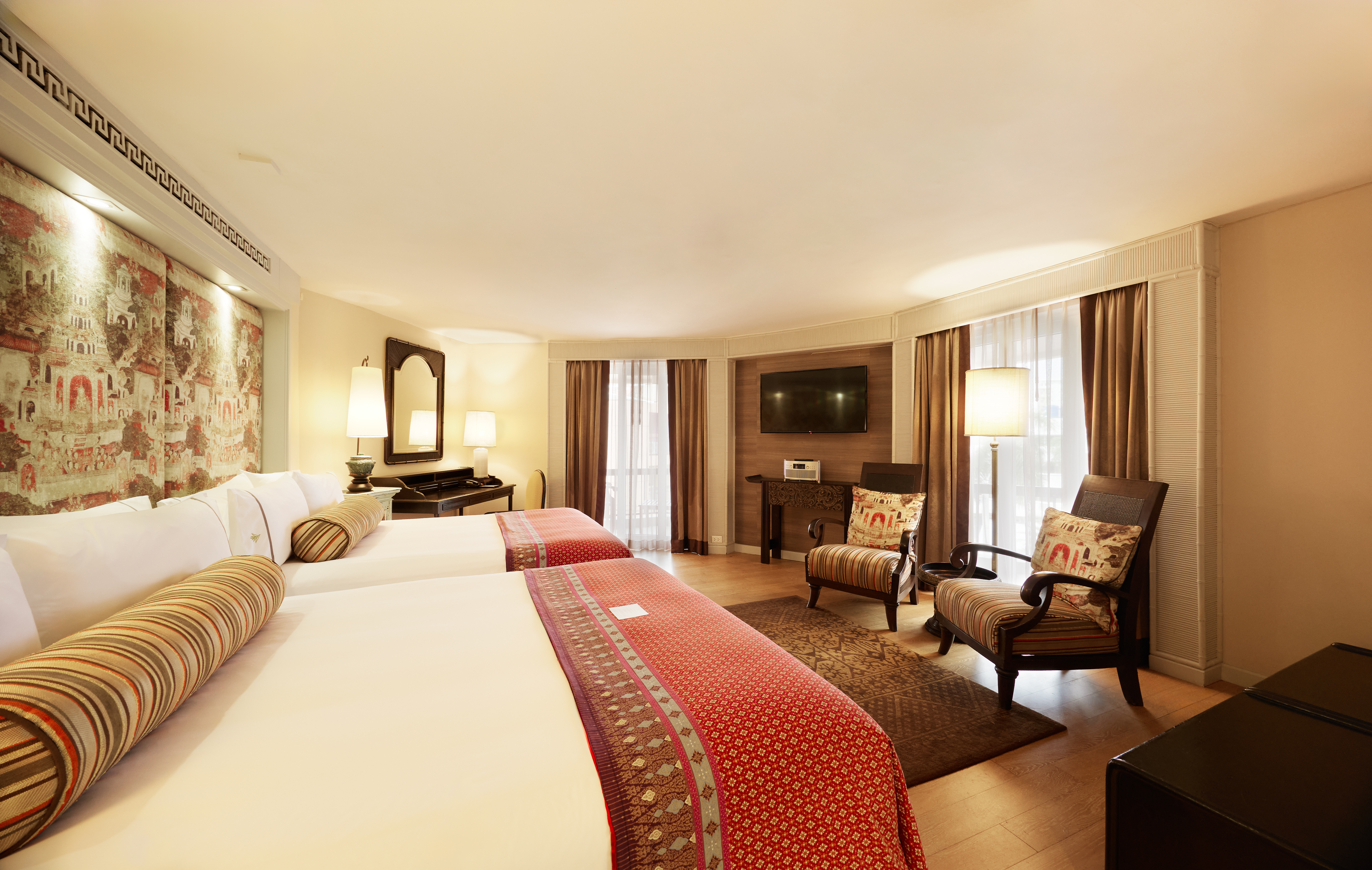 Family Room Executive