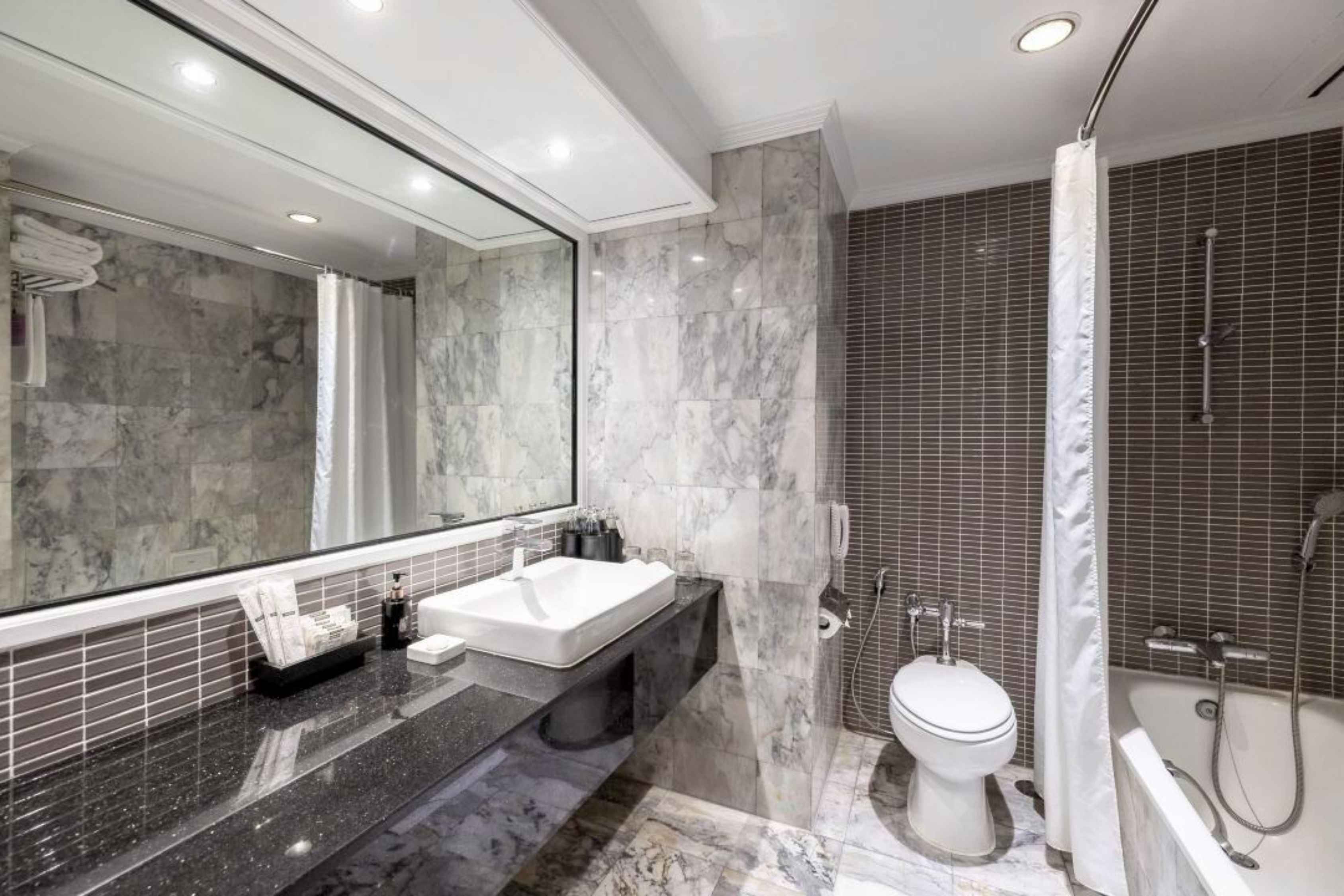 Double Premier King Bed