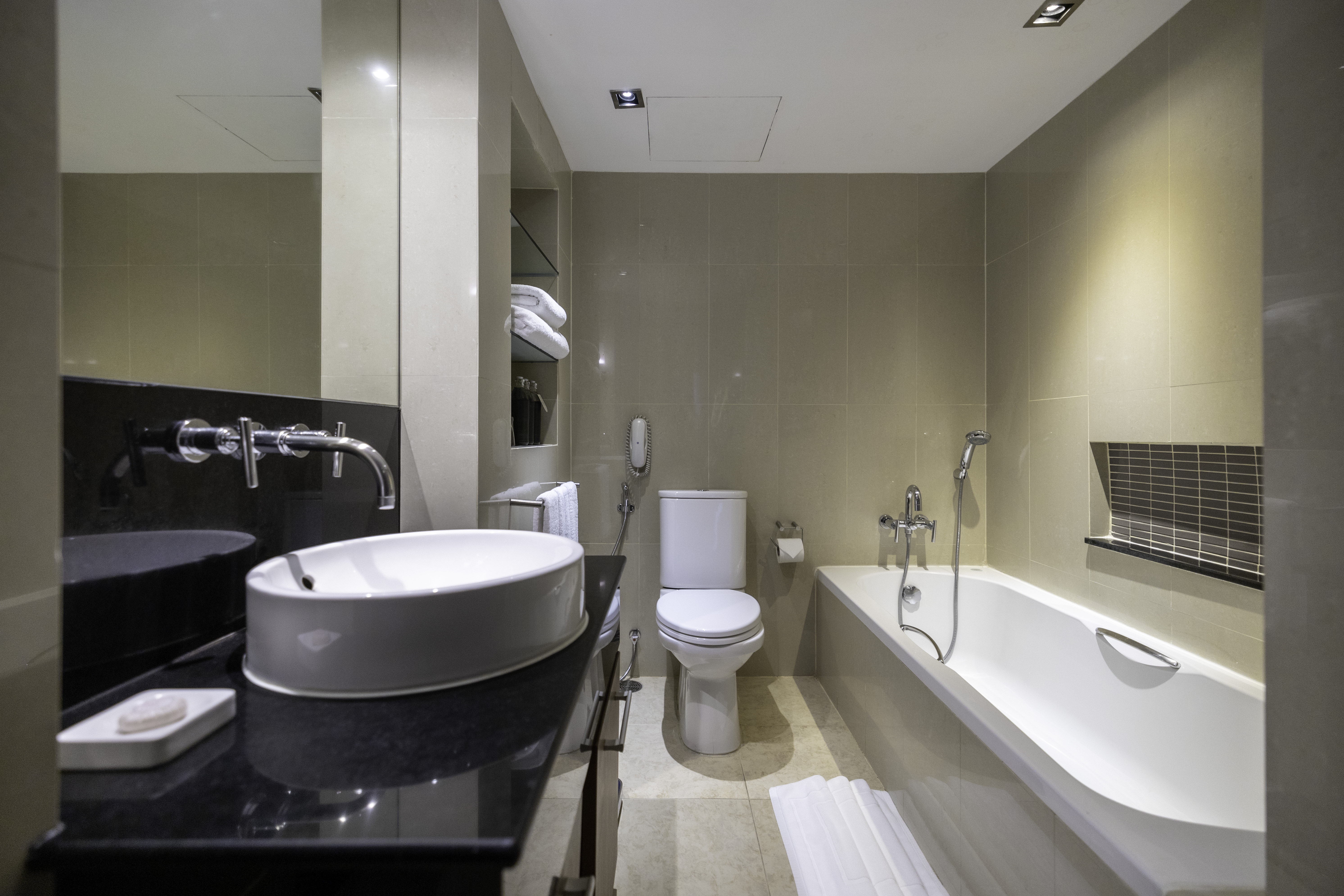 Family Room Deluxe Two Queen Beds