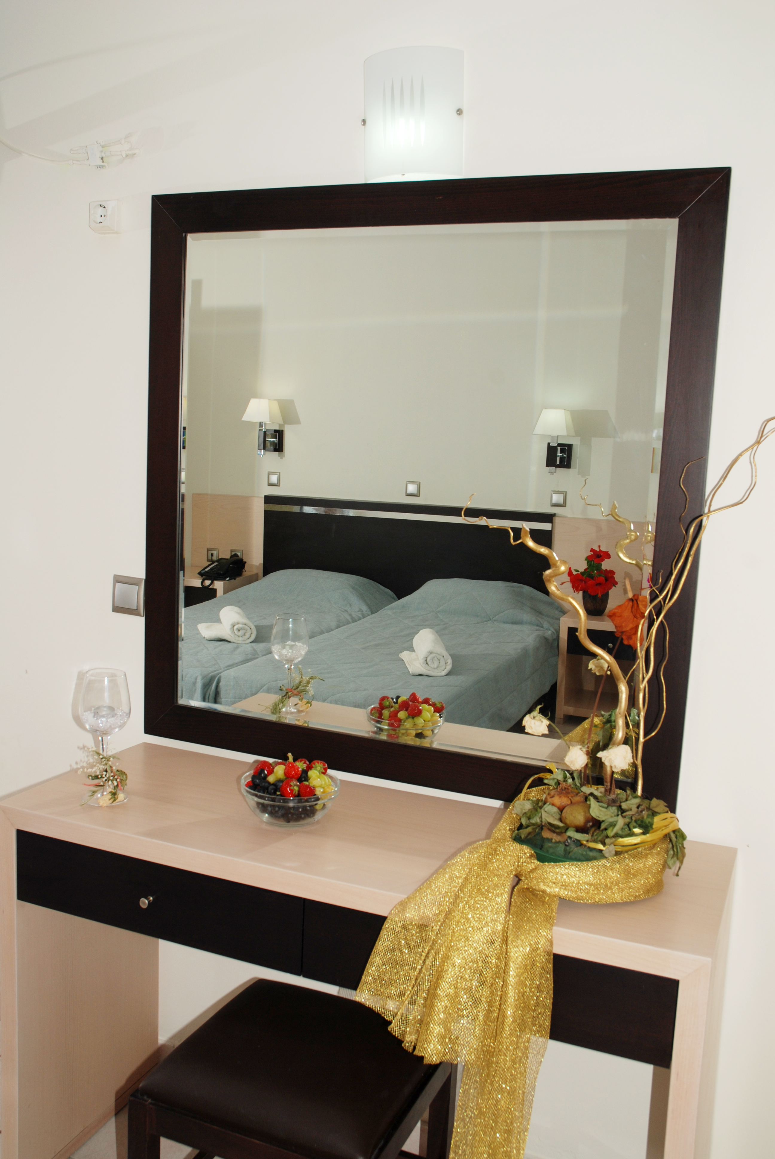 Double or Twin Standard